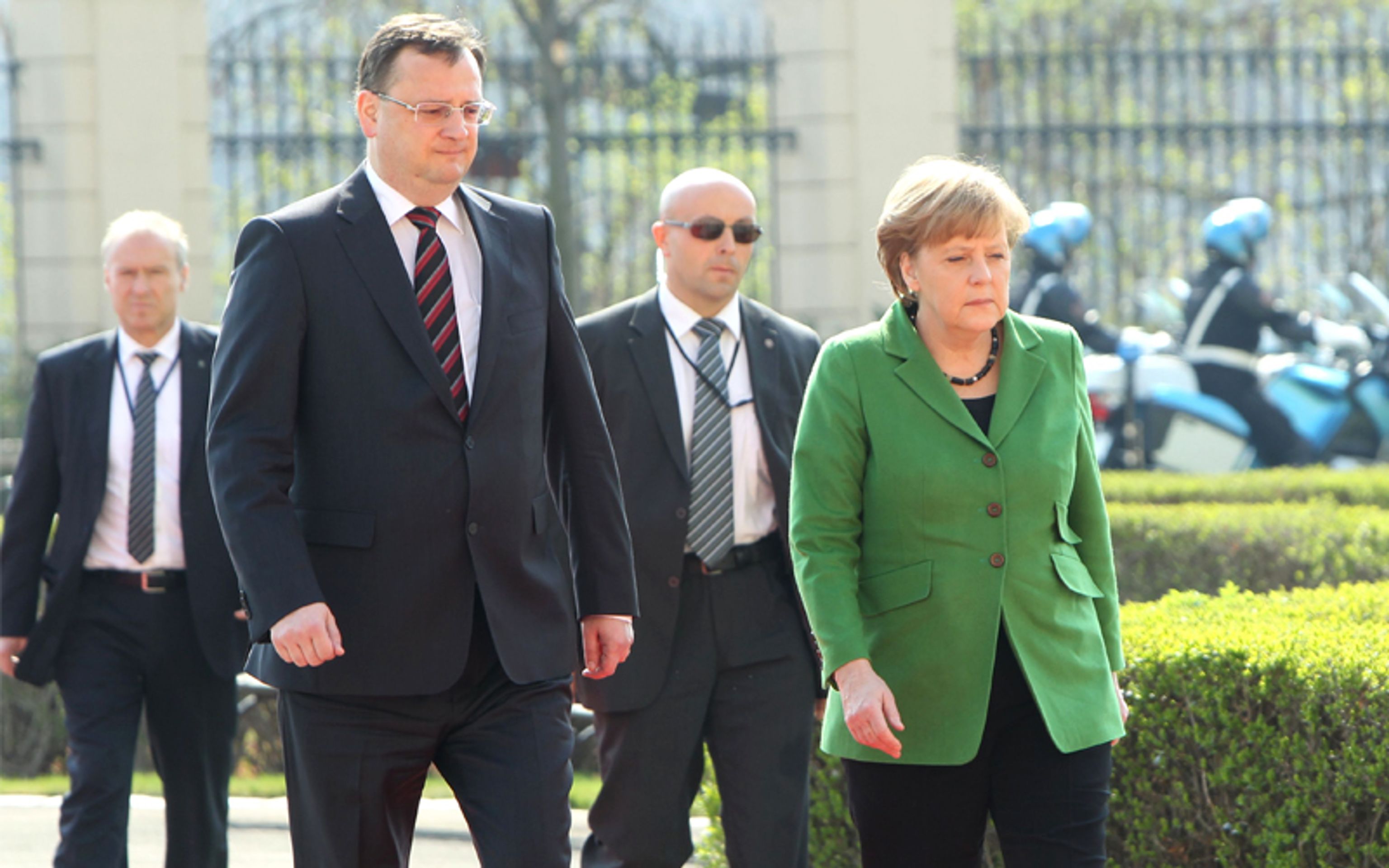 Angela Merkelová přiletěla do Česka - Angela Merkelová v Praze (2/11)
