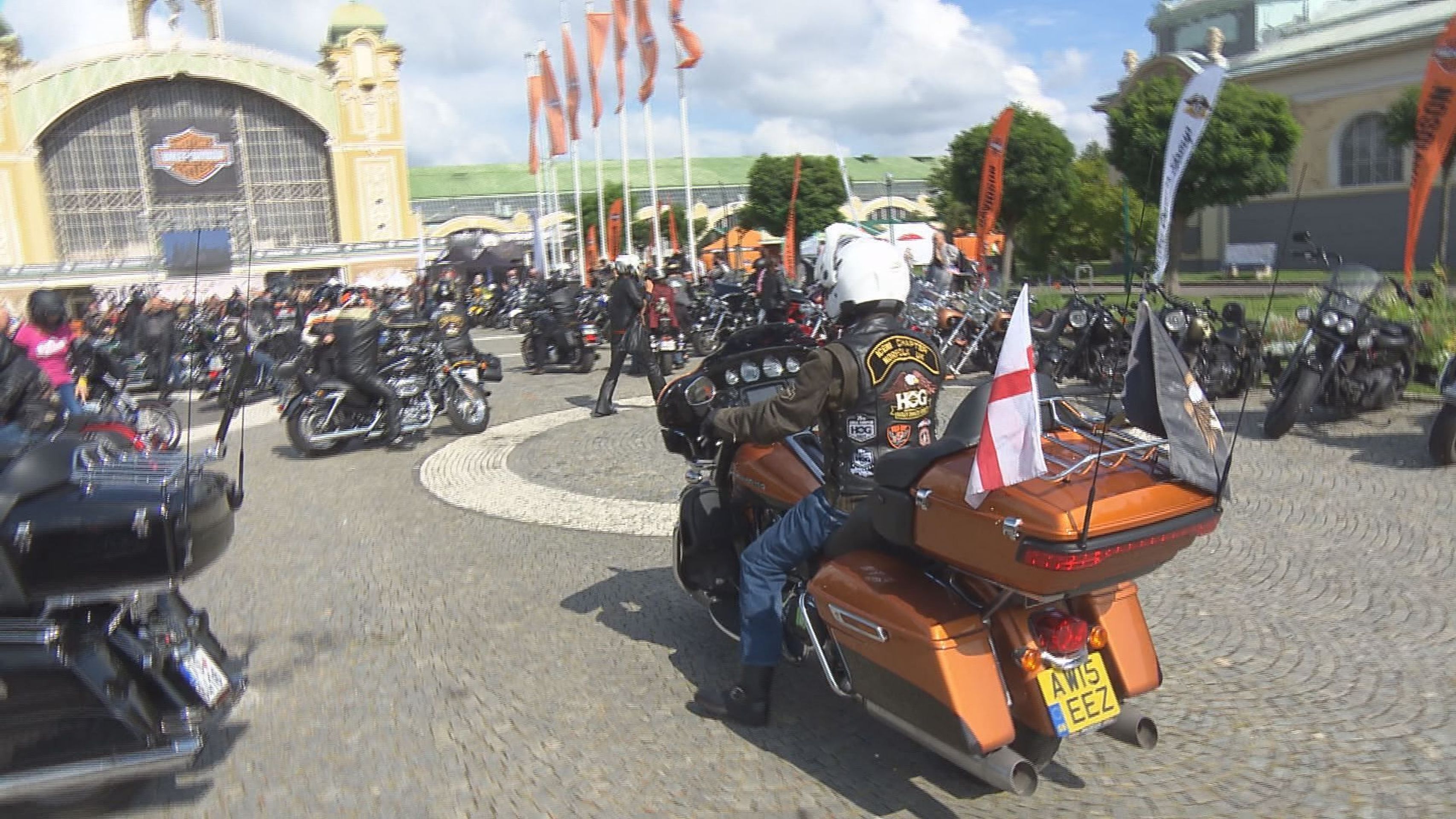 Sraz motorkářů Harley Davidson v Praze - 4 - GALERIE: Harley Davidson v Praze (4/8)
