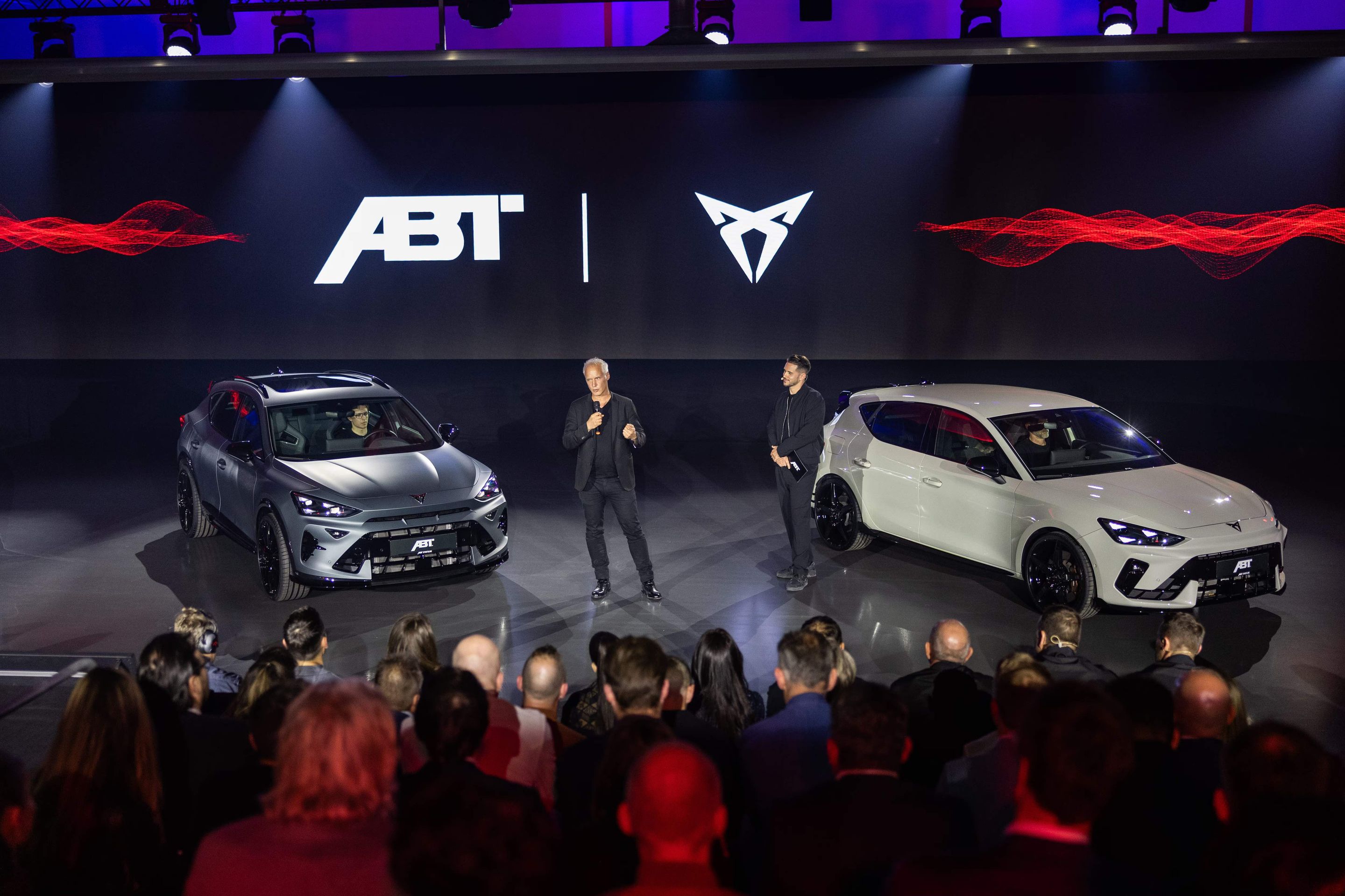 Cupra Leon a Formentor ve speciální úpravě ABT - Cupra Leon a Formentor ve speciální úpravě ABT (4/5)