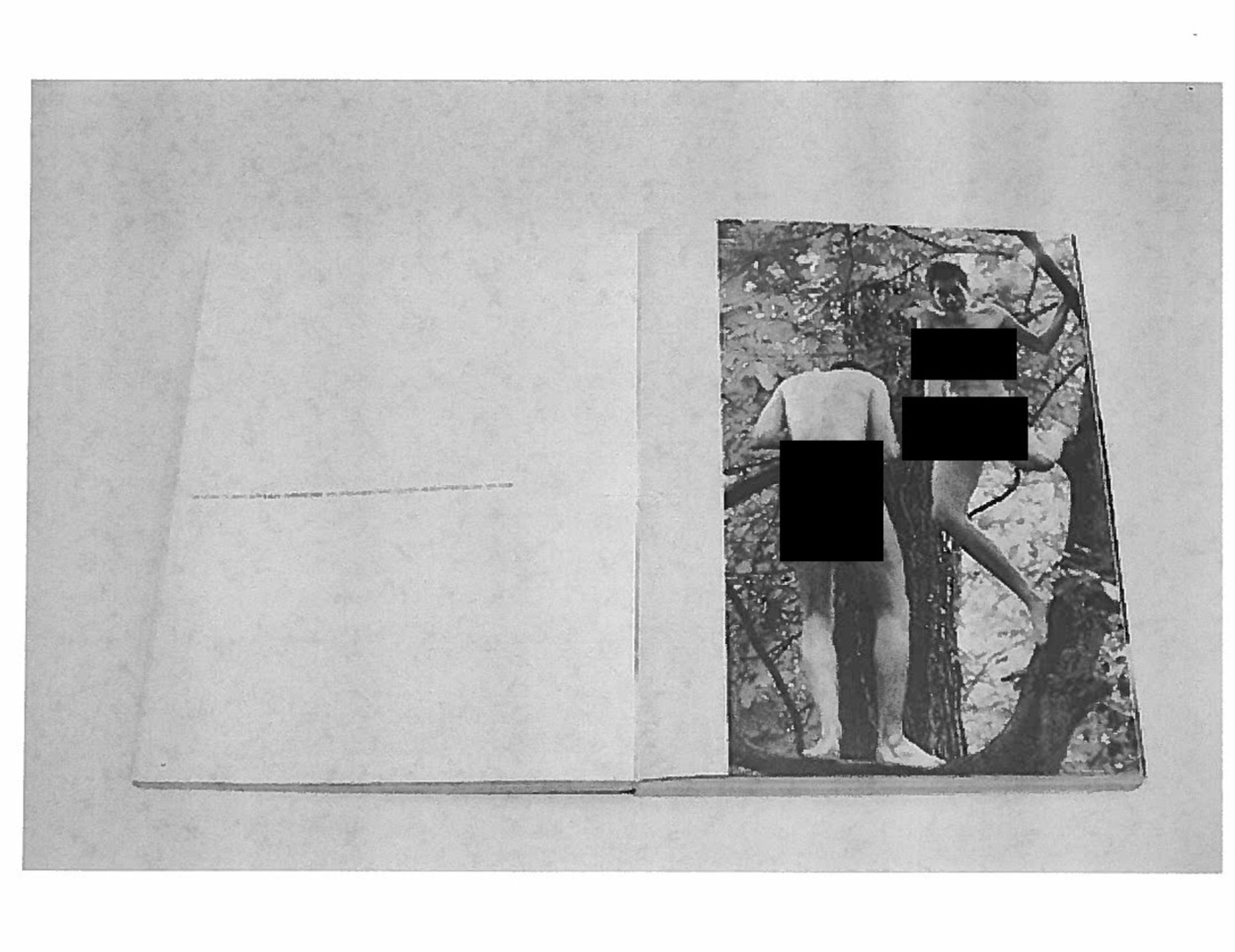 Nalezené tiskoviny v zámku Neverland - 1 - GALERIE: Nalezené tiskoviny v zámku Neverland (1/6)