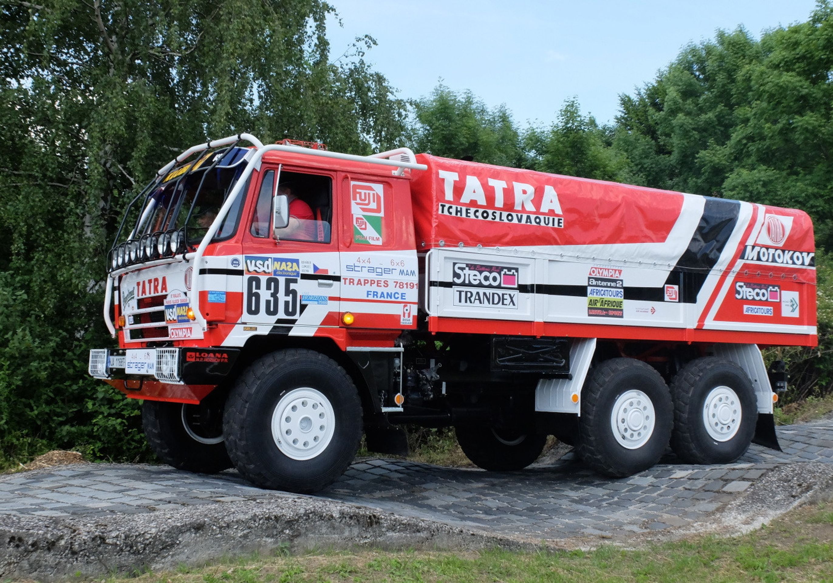 Tatra - 20 - GALERIE: Renovace závodní Tatry 815 6x6 VE "Ostrý-II" (15/16)