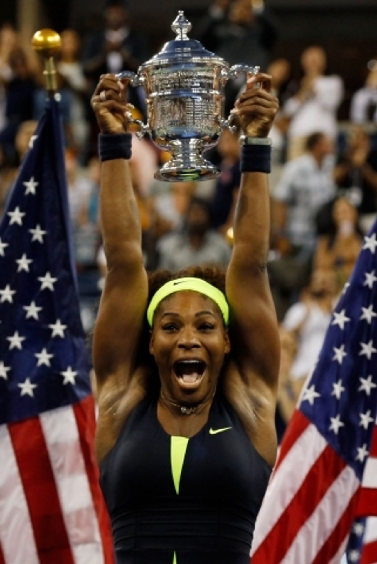 Serena Williams mrakodrapy - 13 - GALERIE: Serena Williams pózuje před mrakodrapy (5/14)