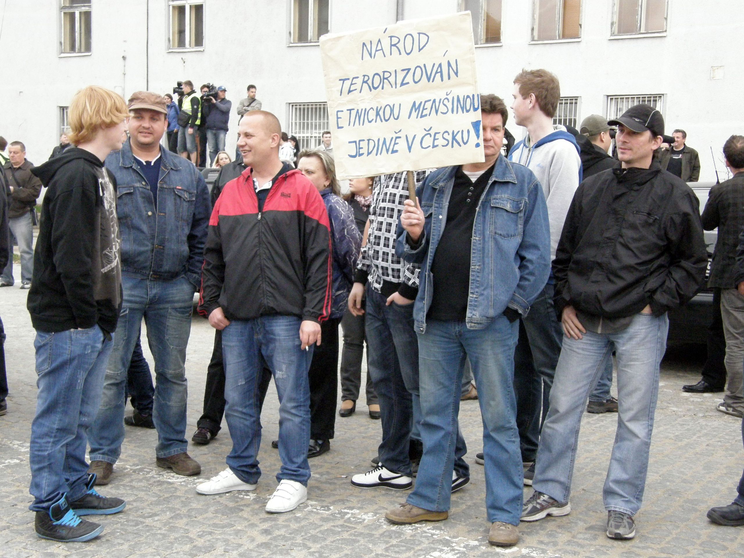 Pochod v Břeclavi - 3 - Pochod a demonstrace v Břeclavi (7/17)