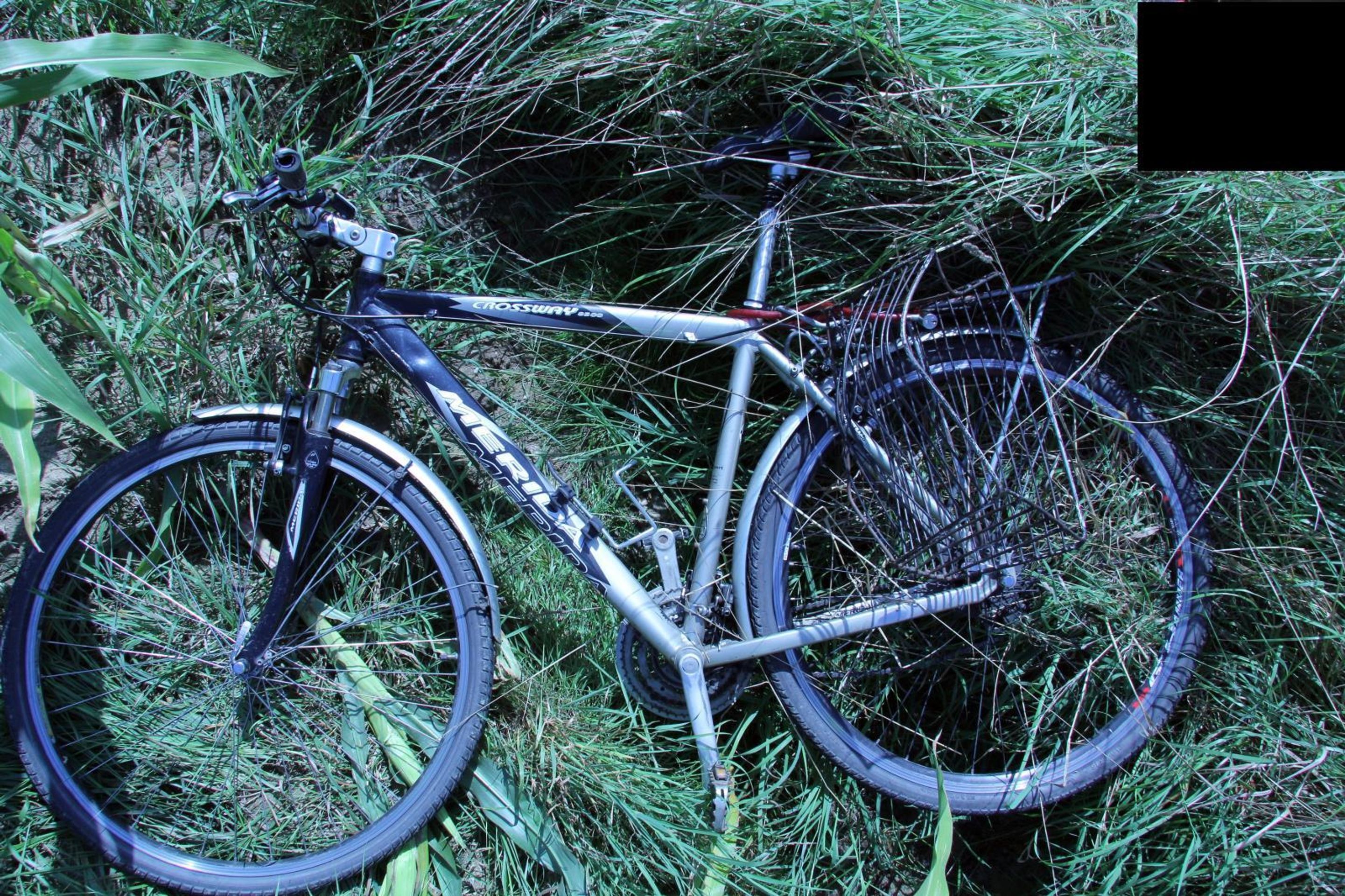 Řidič srazil cyklistu a od nehody ujel - 5 - GALERIE: Řidič srazil cyklistu a od nehody ujel (5/5)