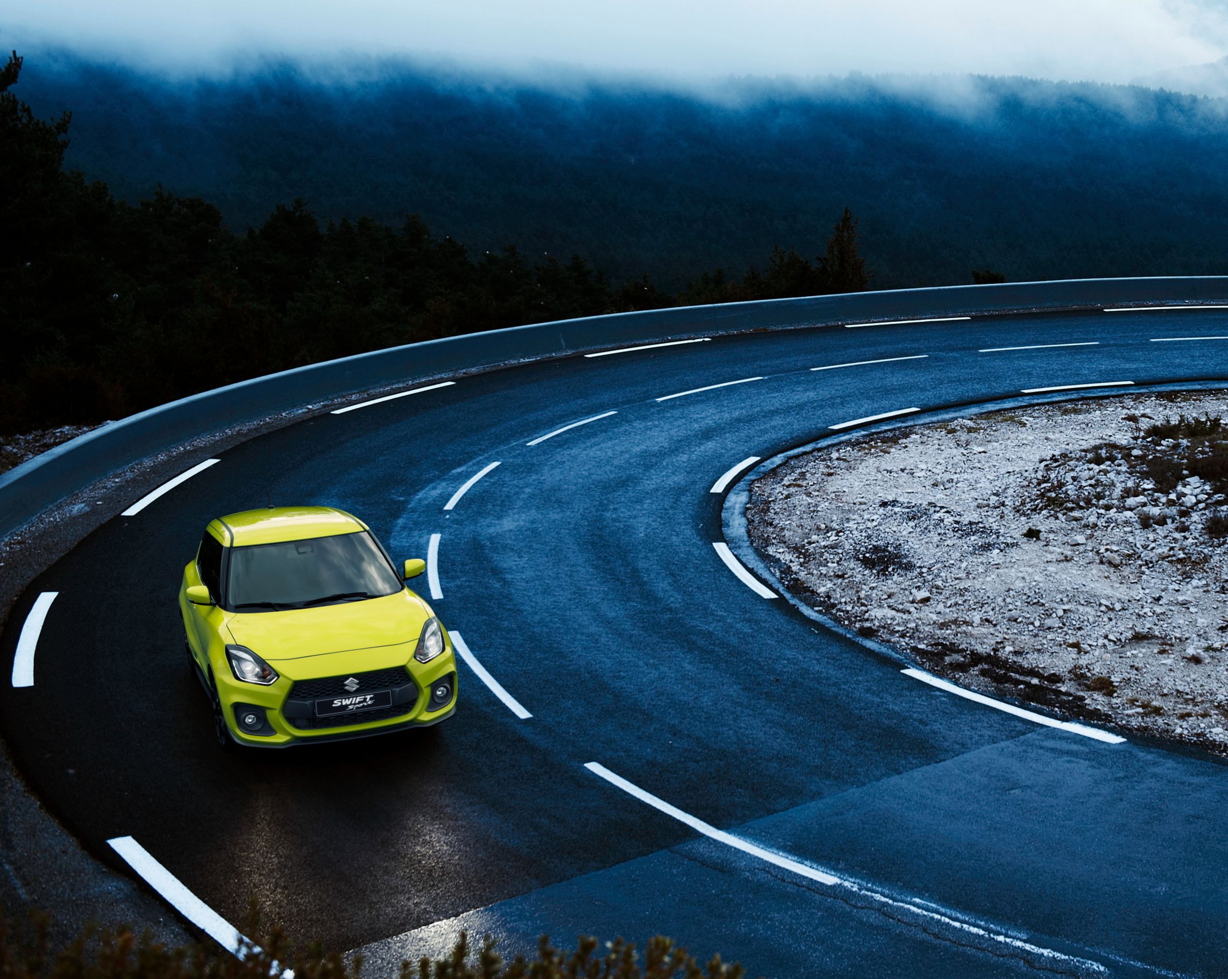Suzuki Swift Sport - 16 - Fotogalerie: Ostrý prcek Suzuki Swift Sport (9/22)