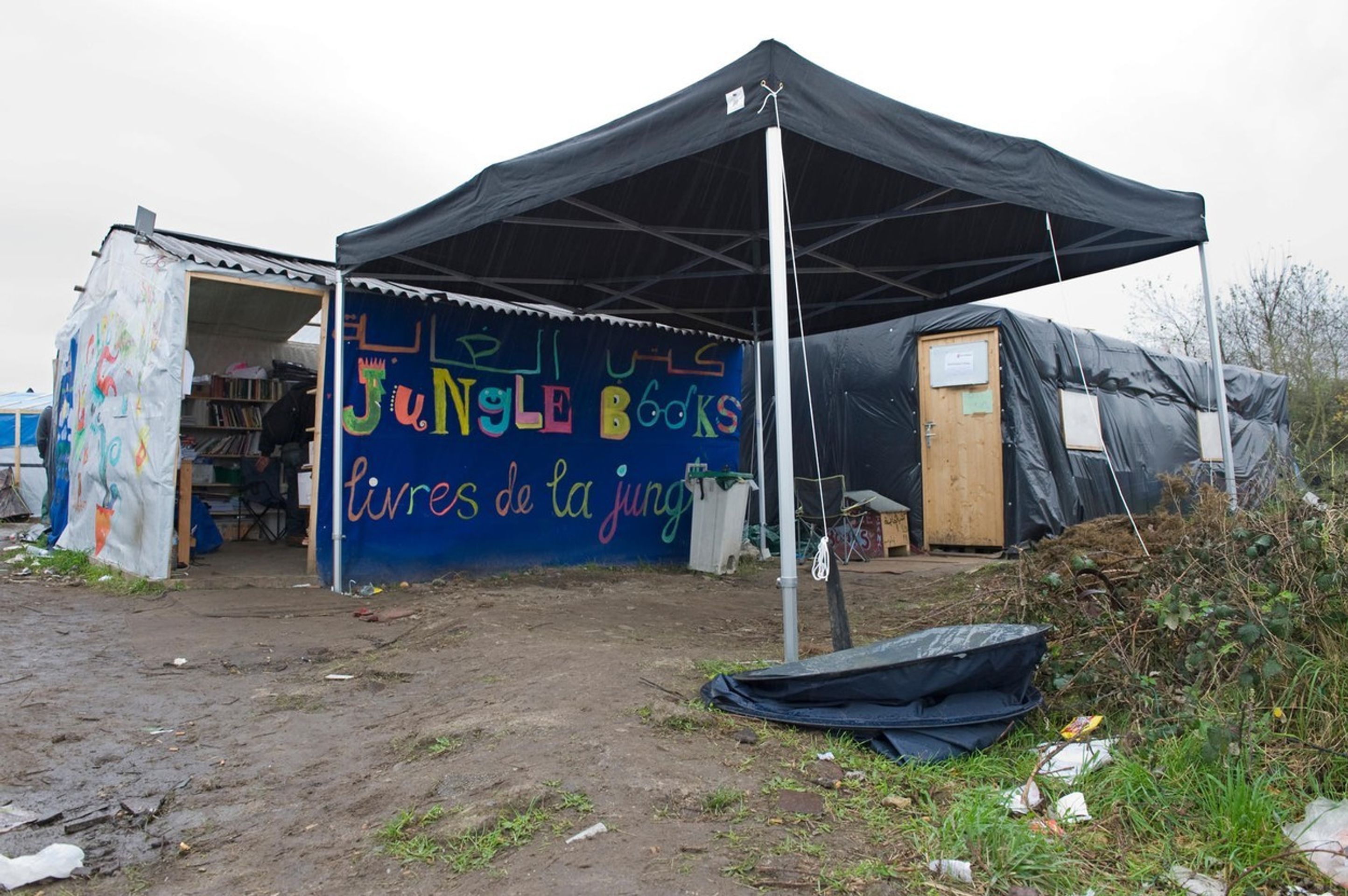 Život v táboře Calais - Knihovna - GALERIE: Život v táboře Calais (4/10)
