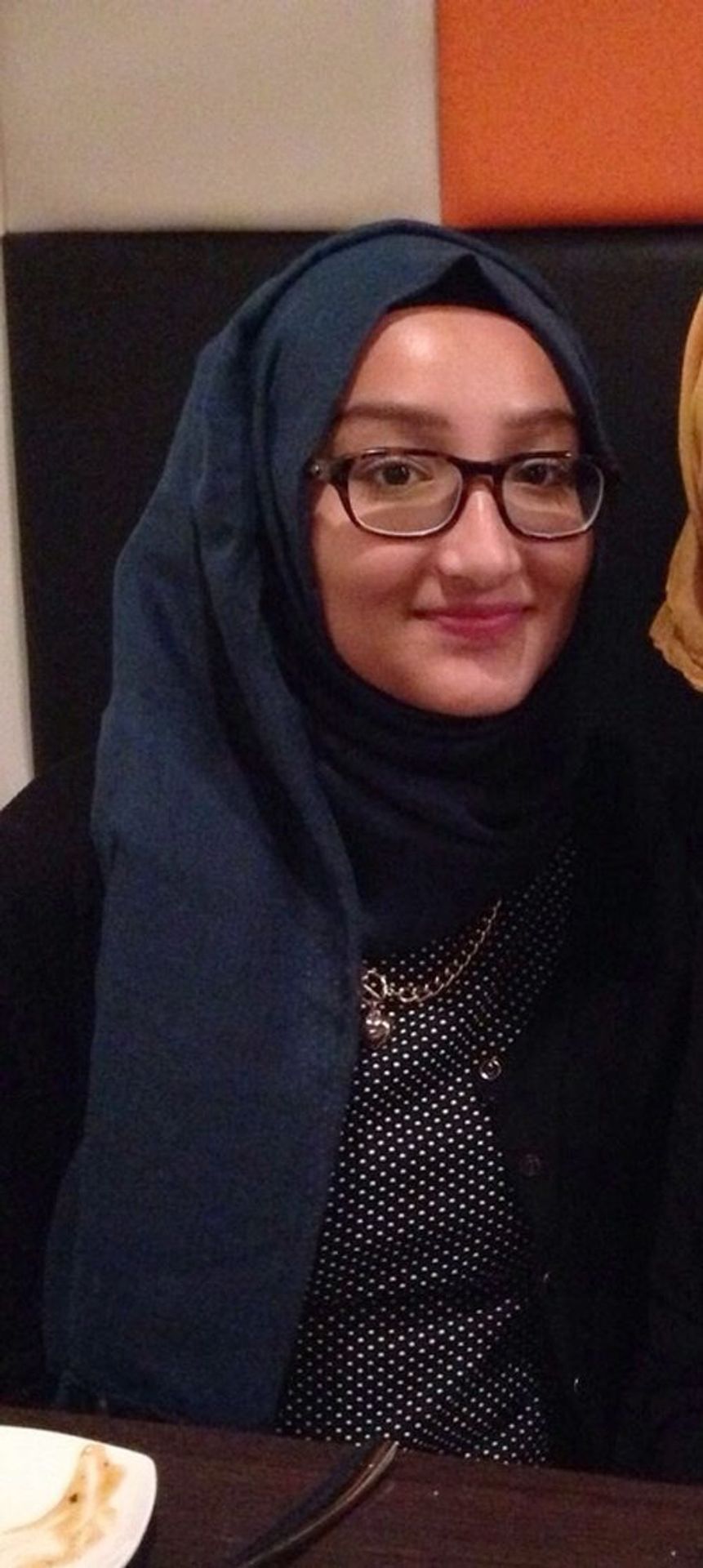 Kadiza Sultan - GALERIE: Školačky utekly k ISIS (1/6)