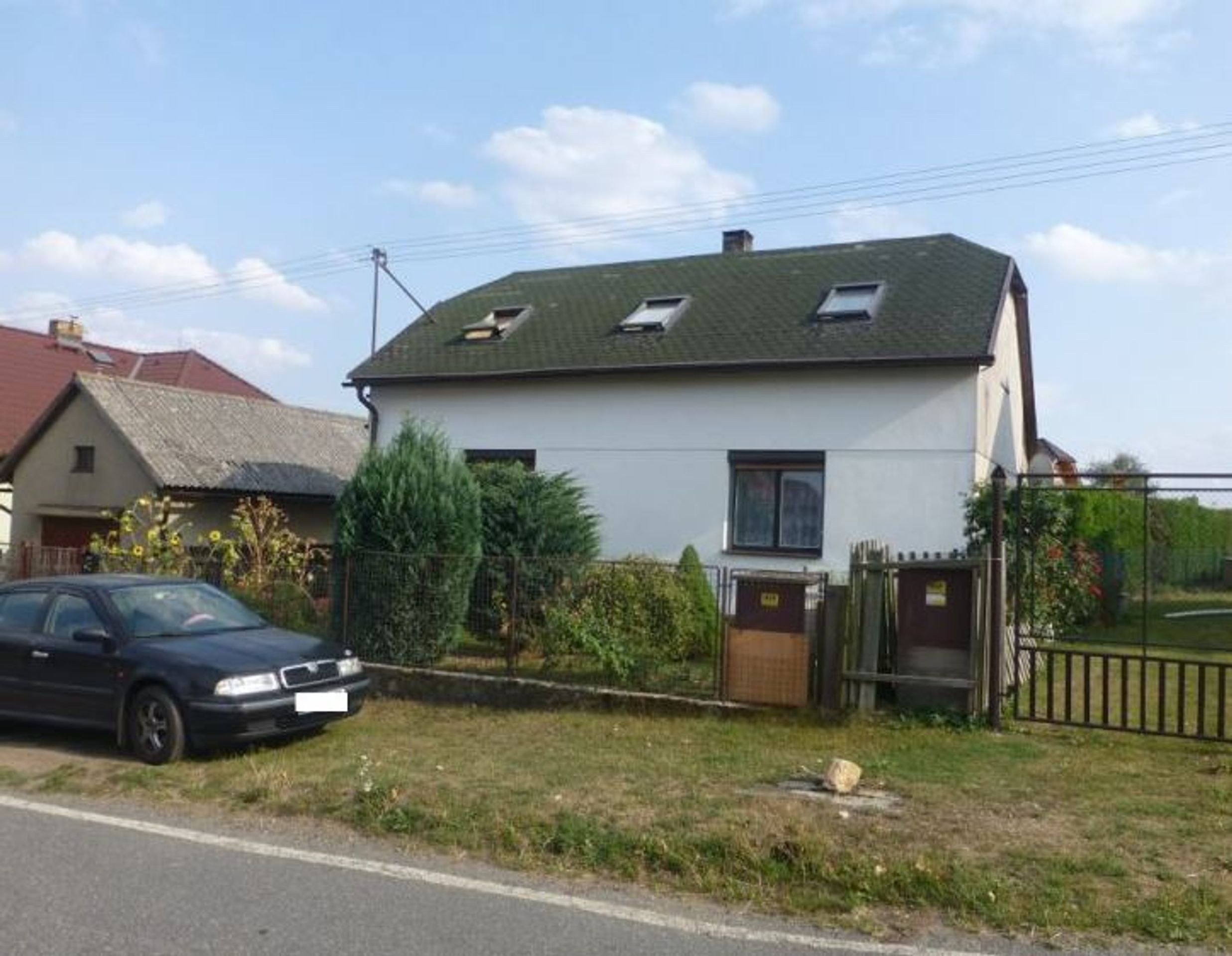 Nabídka věcí z exekucí - RD v obci Leština u Světlé - GALERIE: Nabídka věcí z exekucí (4/6)