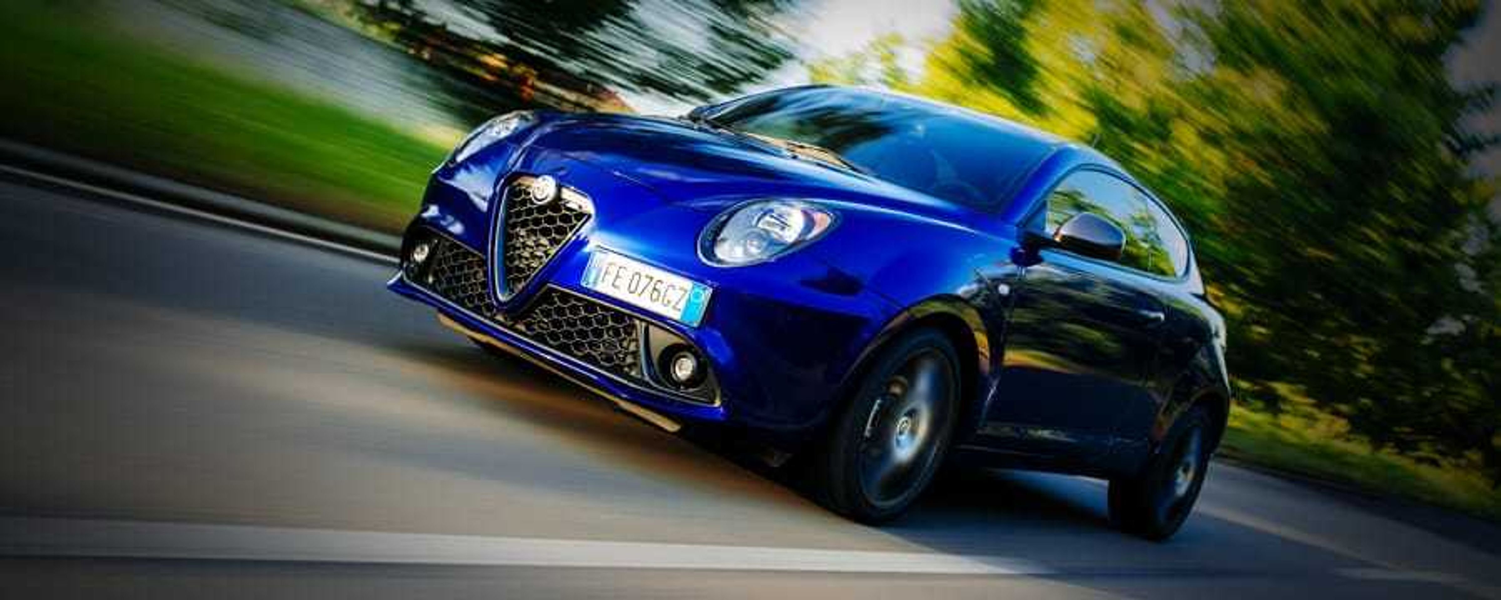 Malý hatchback Alfa Romeo Mito. Prodáno: 0 kusů. - Fotogalerie: Auta, která v Česku nikdo nechce (1/9)