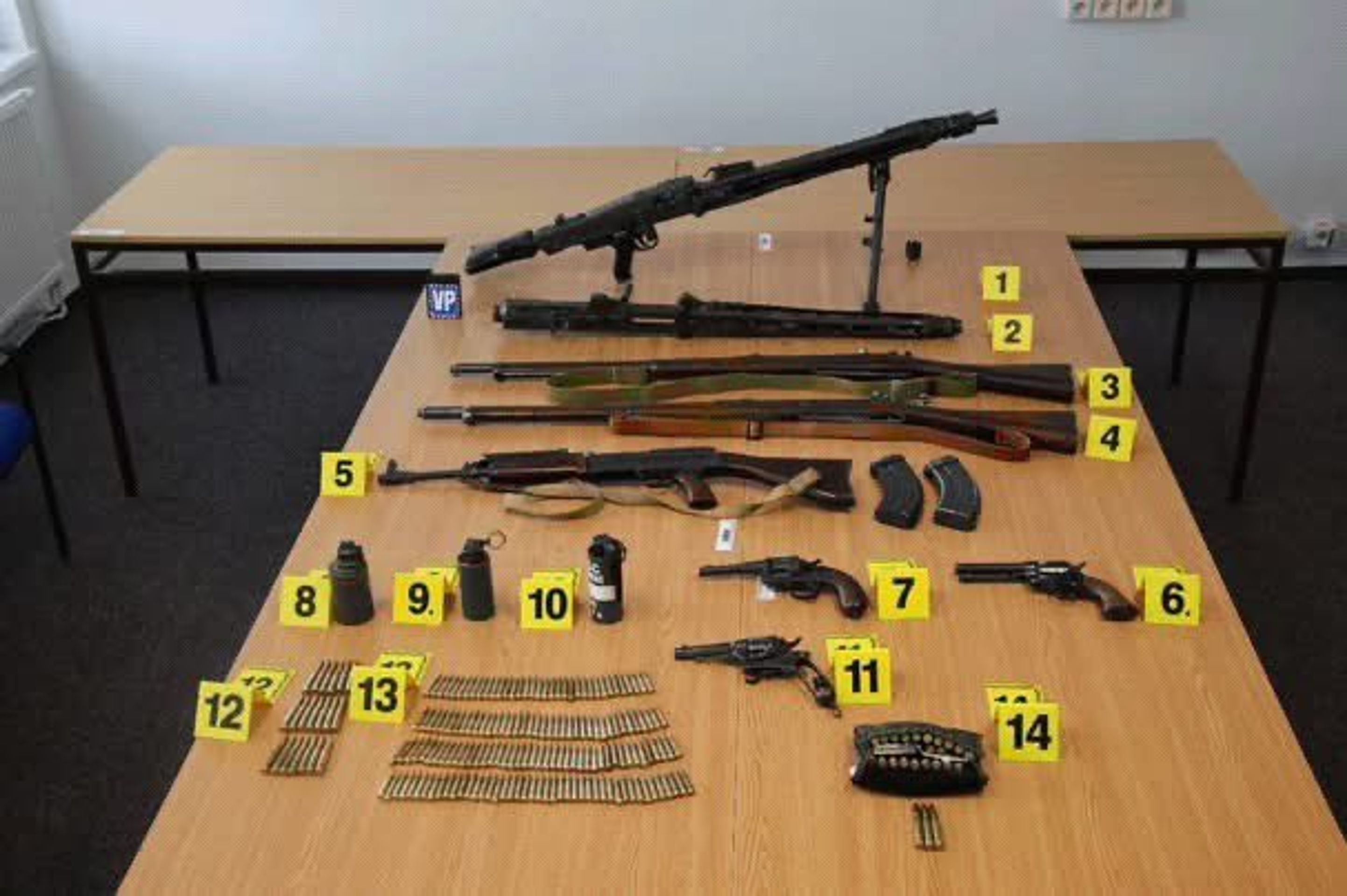 Zbraně zabavené Vojenskou policií - Zbraně zabavené policií (5/5)