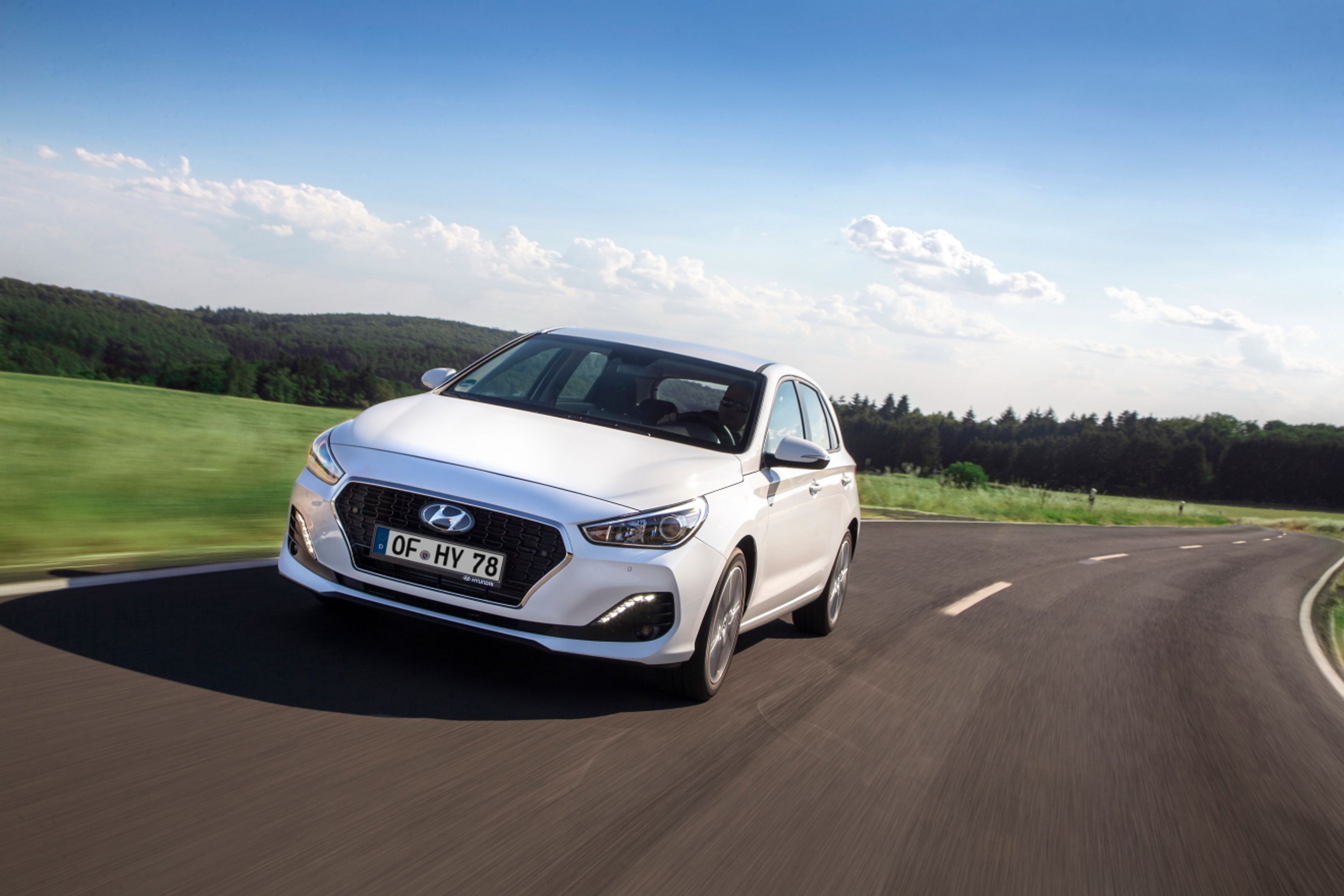 Hyundai i30 po modernizaci - 21 - Fotogalerie: Vozy Hyundai i30 prošly modernizací (10/20)