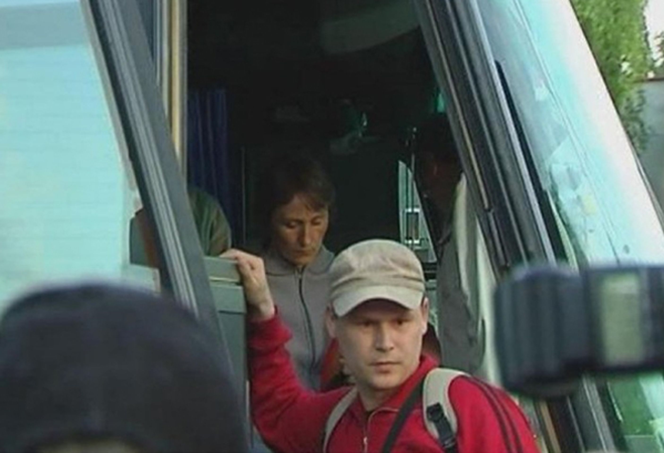 Lidé, kteří unikli smrti v autobuse - Fotogalerie: Lidé, kteří unikli smrti v utobuse ve Štýrsku (1/5)