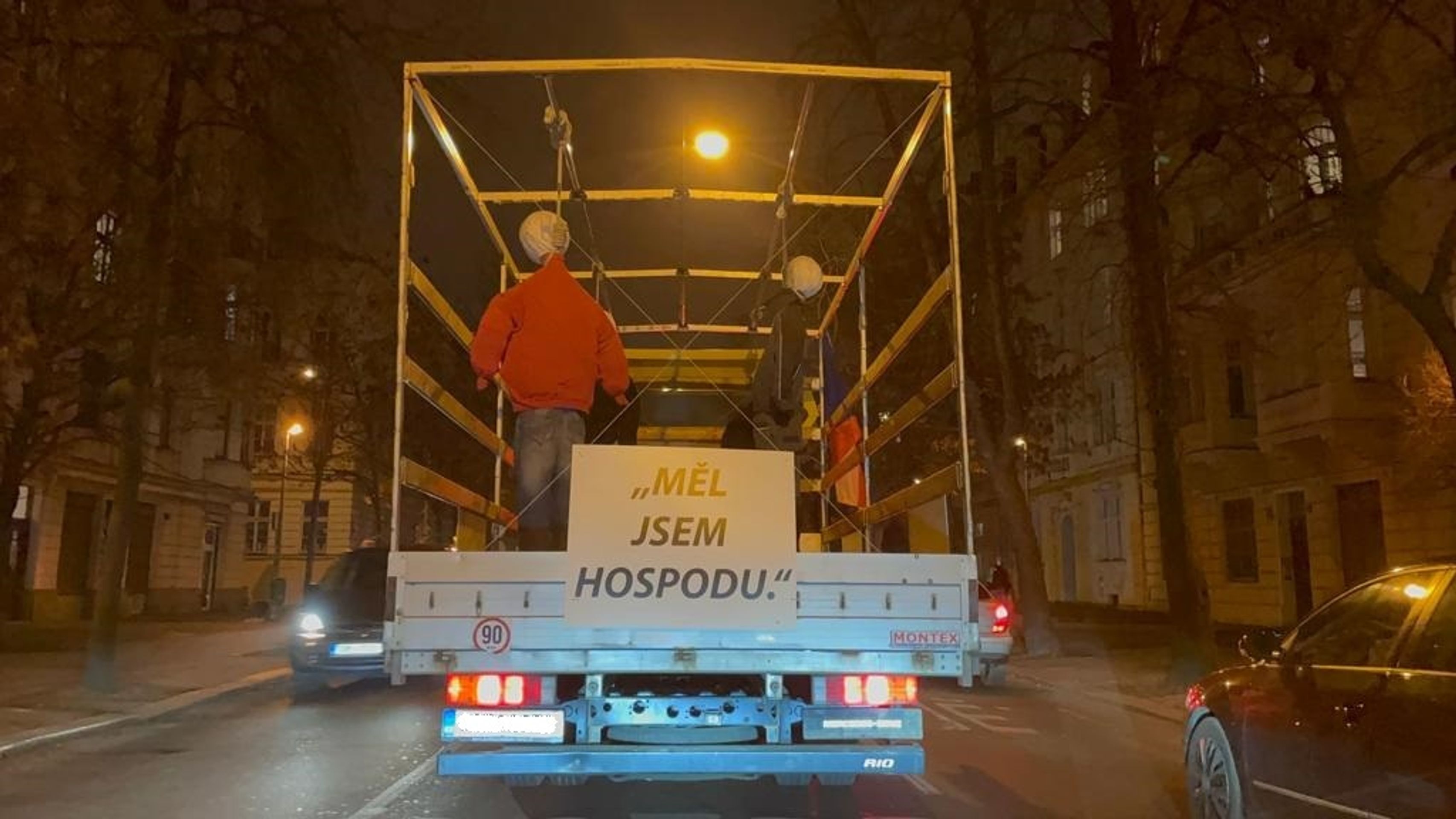 Protestující rolbisti - 3 - GALERIE: Rolbaři vyrazili protestovat na Václavské náměstí (9/9)
