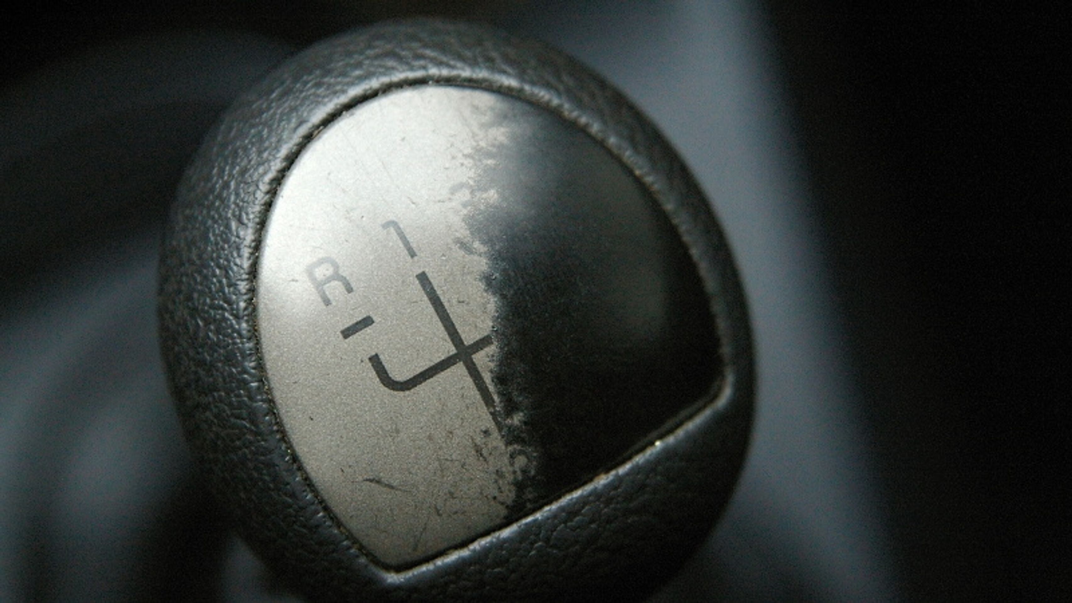 Ojetý Renault Clio - 8 - GALERIE Ojetý Renault Clio (4/11)