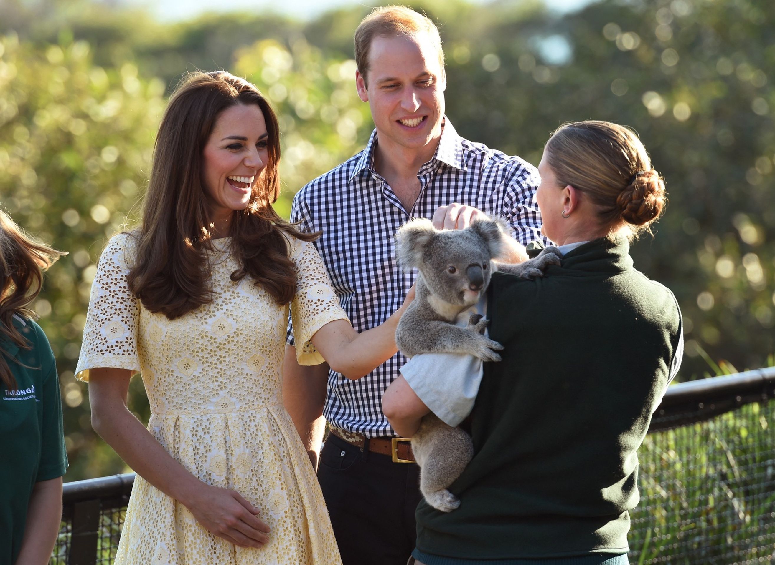 Princezna Kate a princ William v Taronga Zoo, 20. 4. 2014 Sydney - Princezna Kate a princ William (26/33)