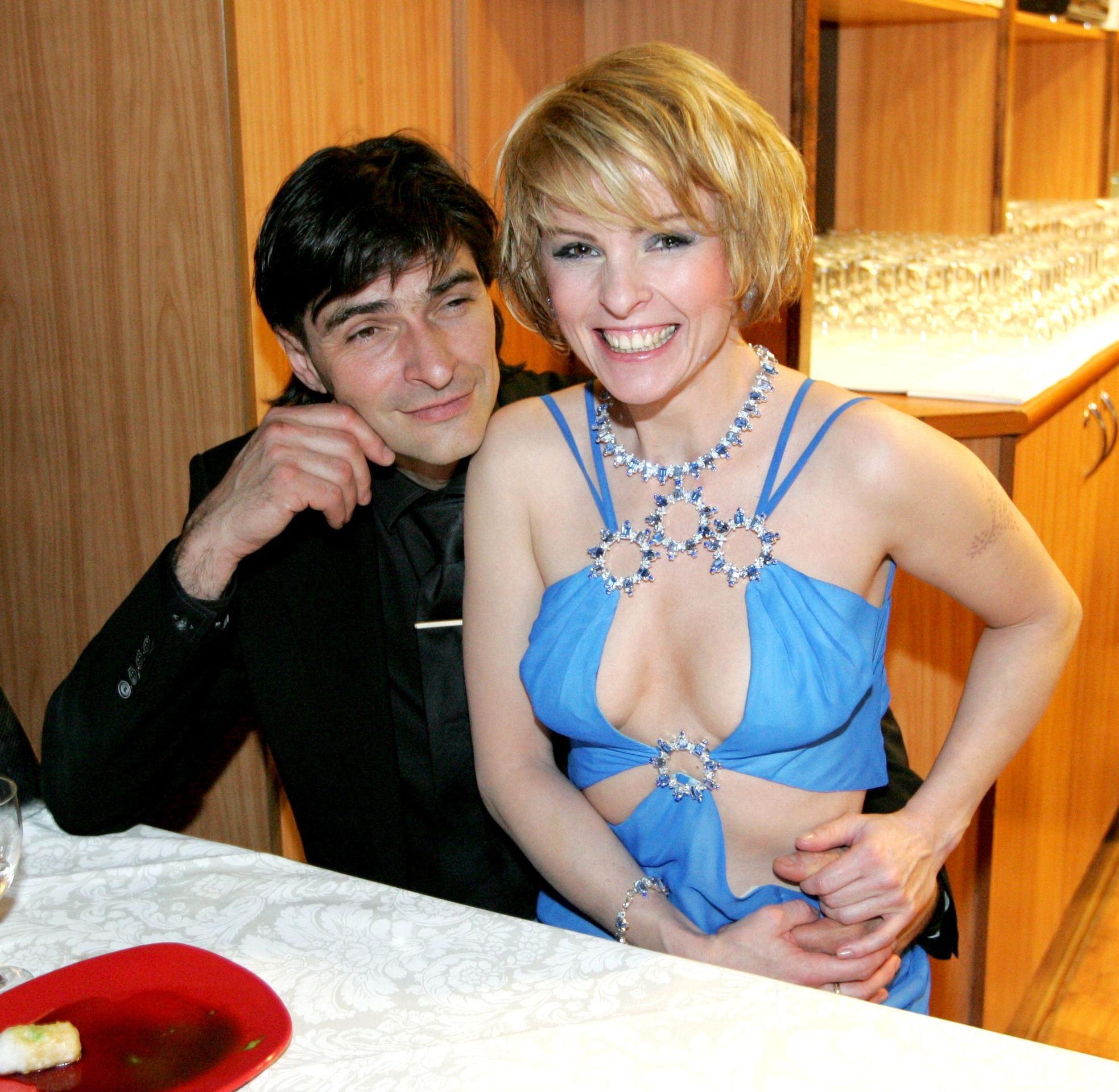 Iveta Bartošová a Zdeněk Podhůrský - Iveta Bartošová (5/14)