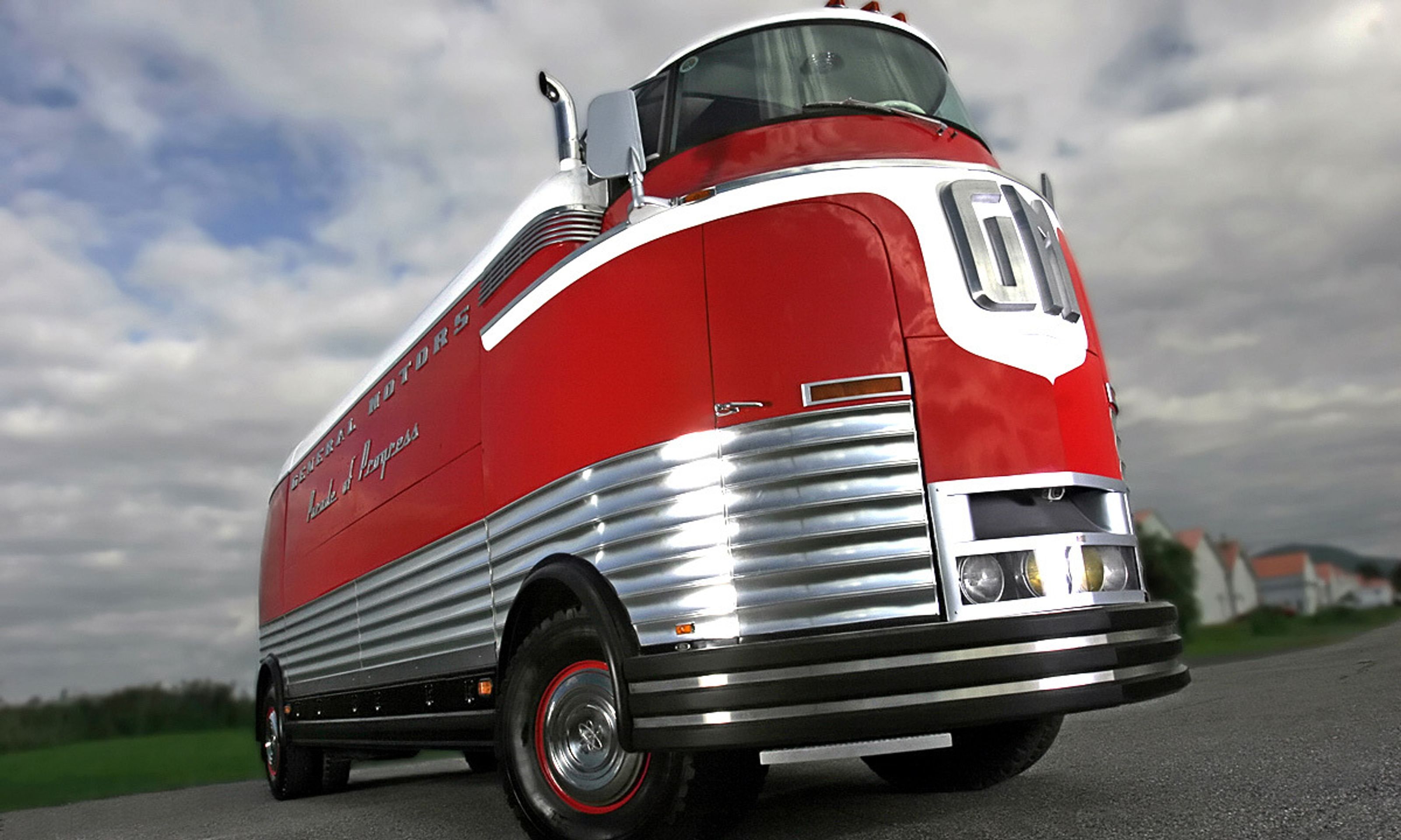 GM Futurliner - 3 - GM Futurliner (1/4)