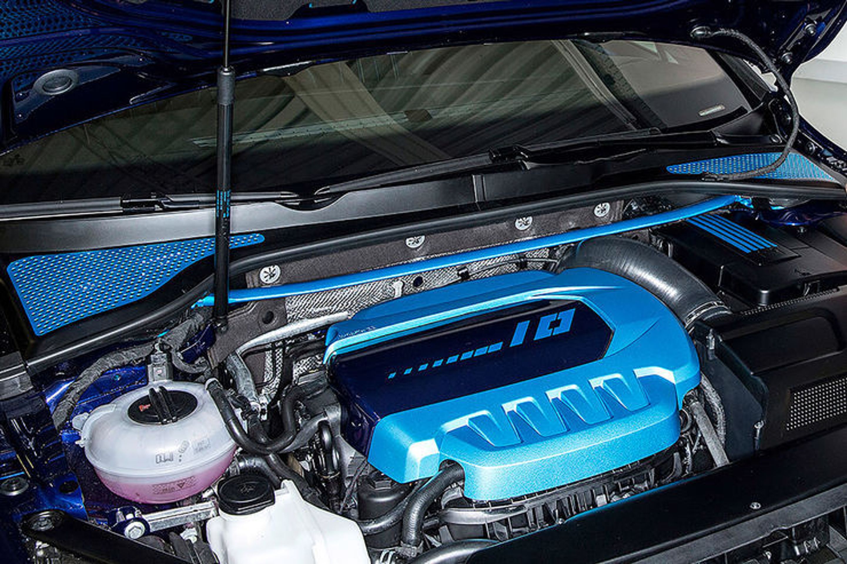 Golf - 32 - GALERIE: VW Golf GTI, speciální model pro Wörthersee (17/24)
