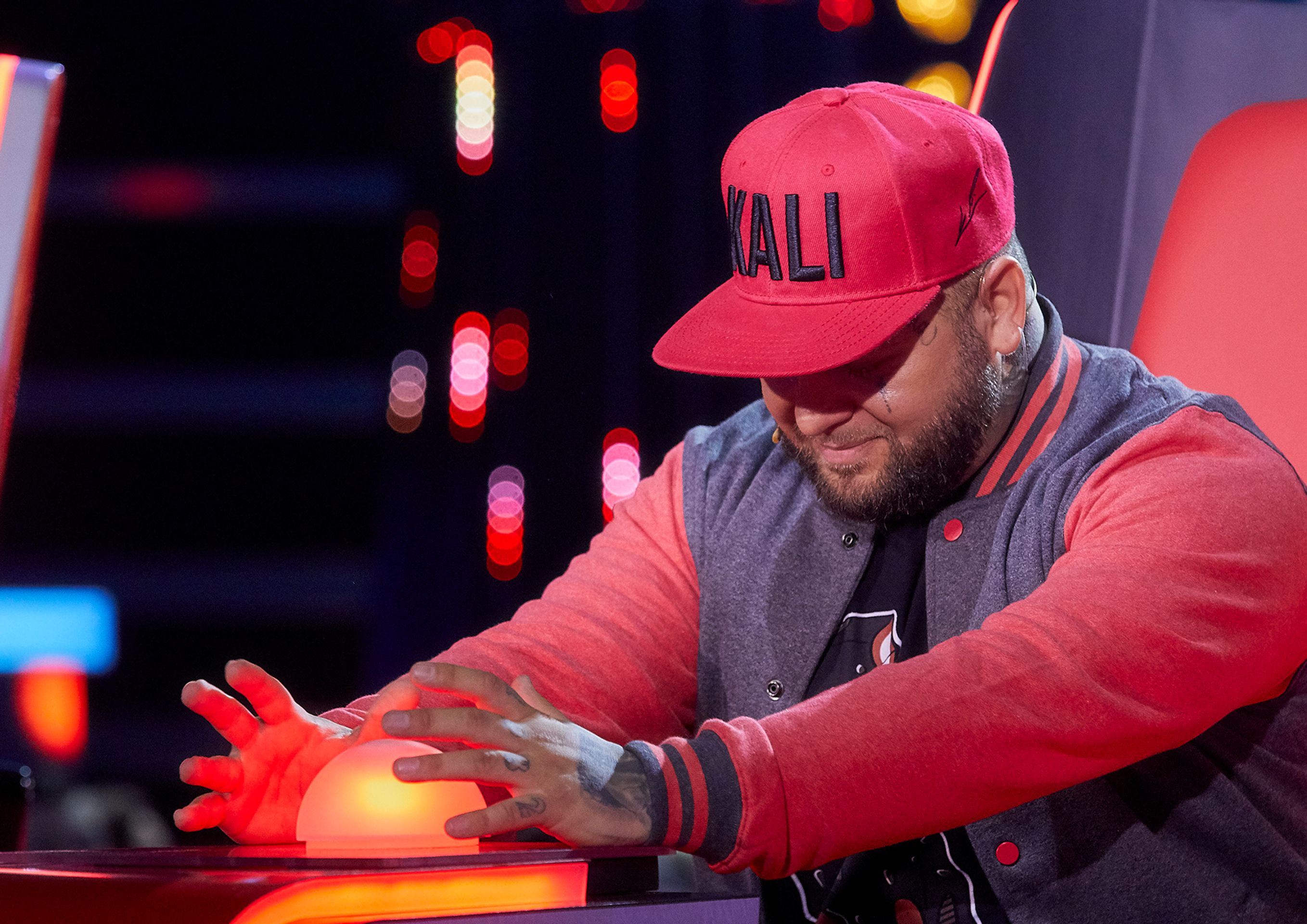The Voice Česko Slovensko: Nemocného Kaliho zachránil Pepa Vojtek! - 2 - GALERIE: The Voice Česko Slovensko: Nemocného Kaliho zachránil Pepa Vojtek! (2/6)