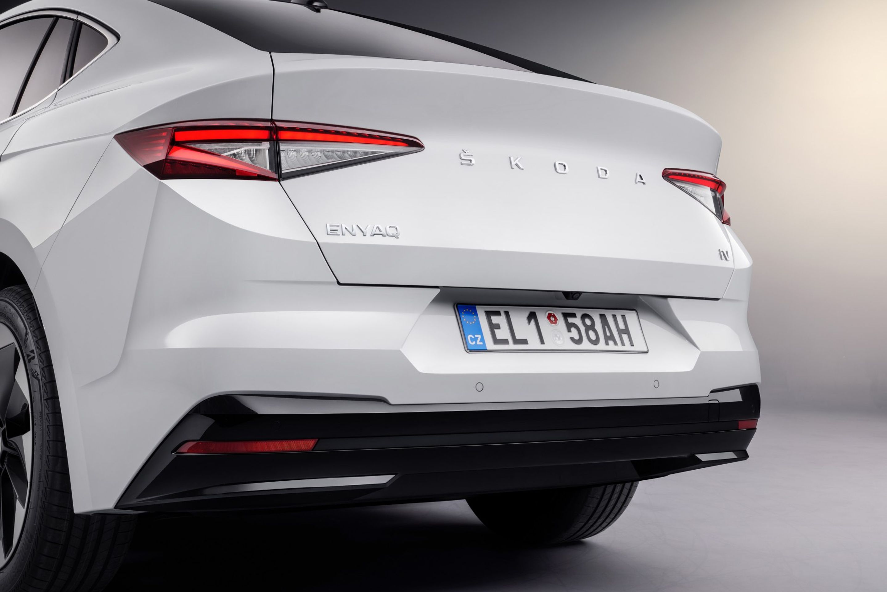 Škoda Enyaq Coupé iV - Enyaq Coupé iV se zkosenou zádí (5/15)