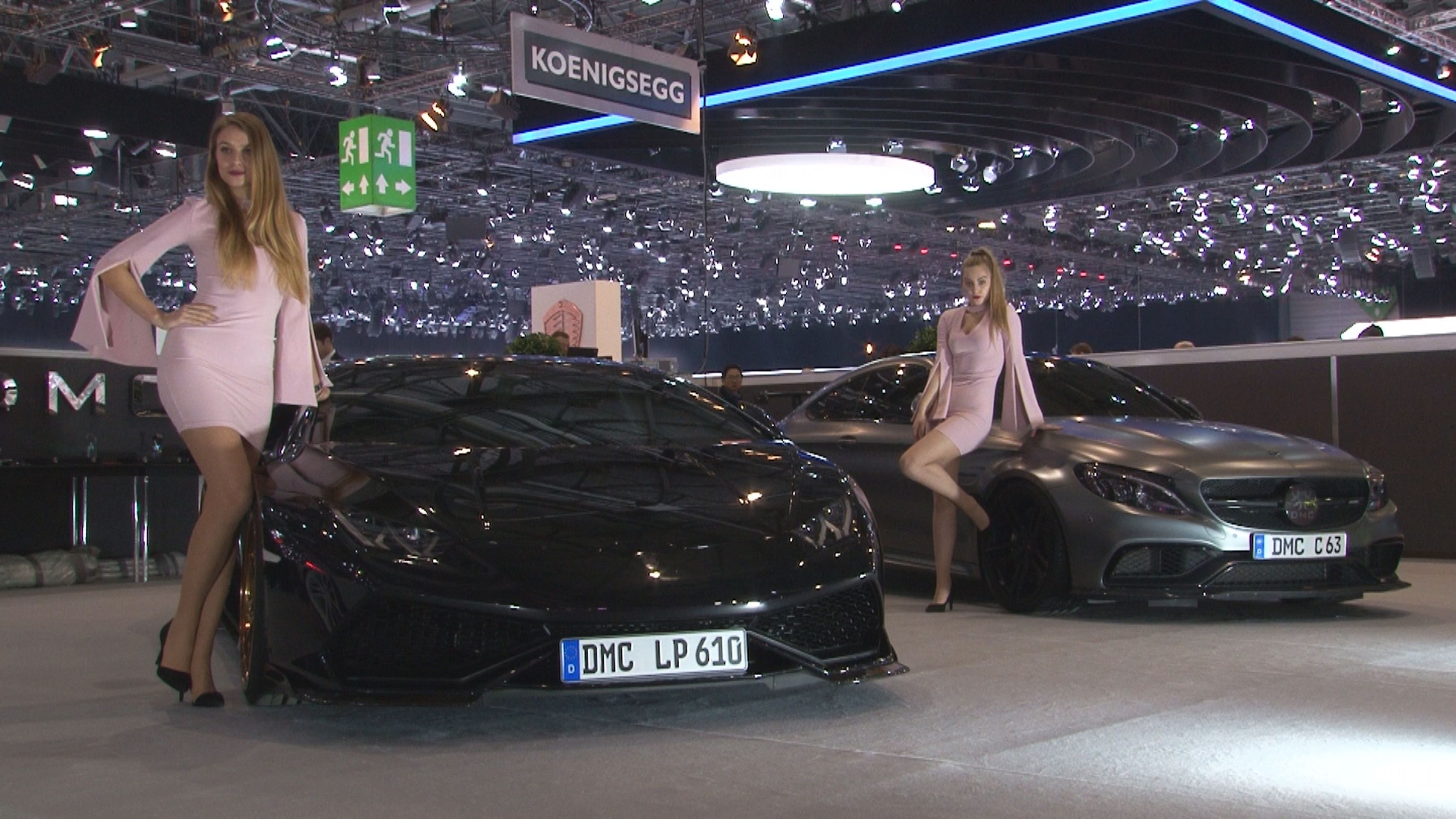 Krásky z autosalonu v Ženevě - 22 - GALERIE: Krásky z autosalonu v Ženevě (22/24)