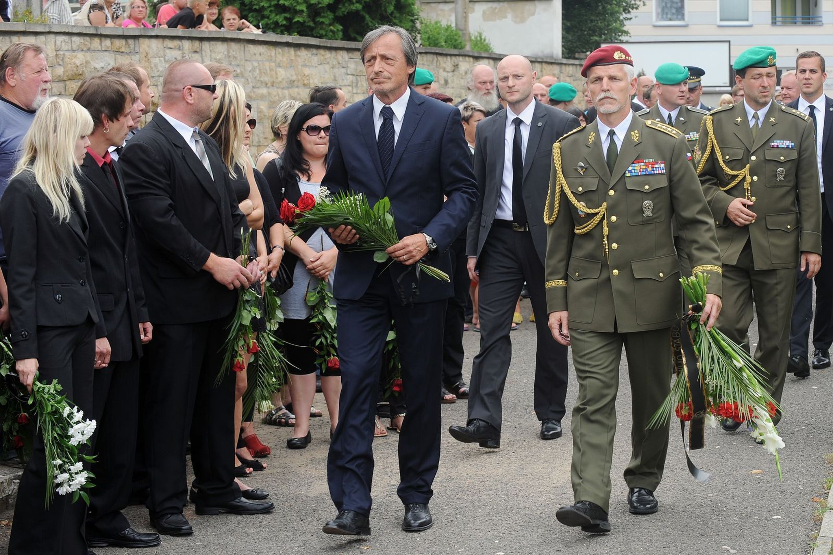 Pohřeb zabitého vojáka z Afghánistánu Ivo Klusáka - 9 - GALERIE: Pohřeb padlého vojáka v Afghánistánu Ivo Klusáka (13/21)