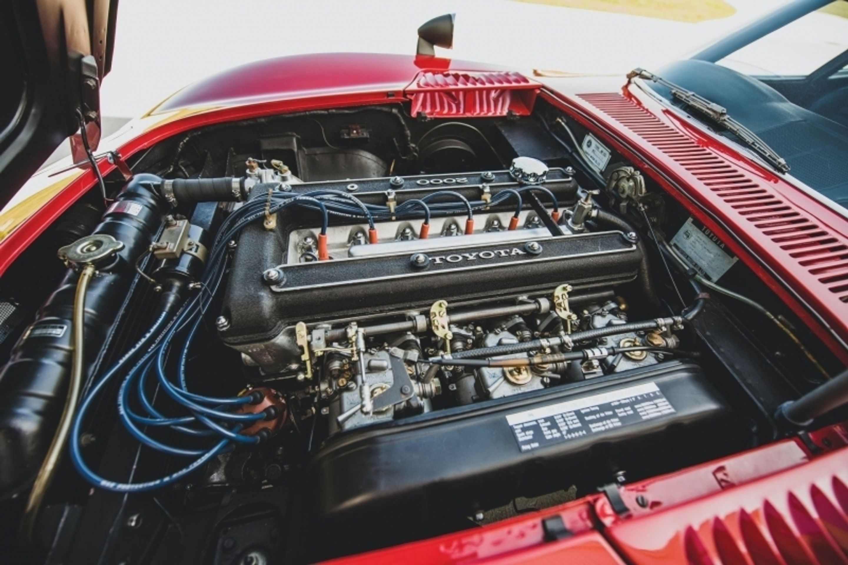 Toyota 2000GT z roku 1967 - 30 - Fotogalerie: Nádherné sportovní kupé Toyota 2000GT z roku 1967 (13/17)