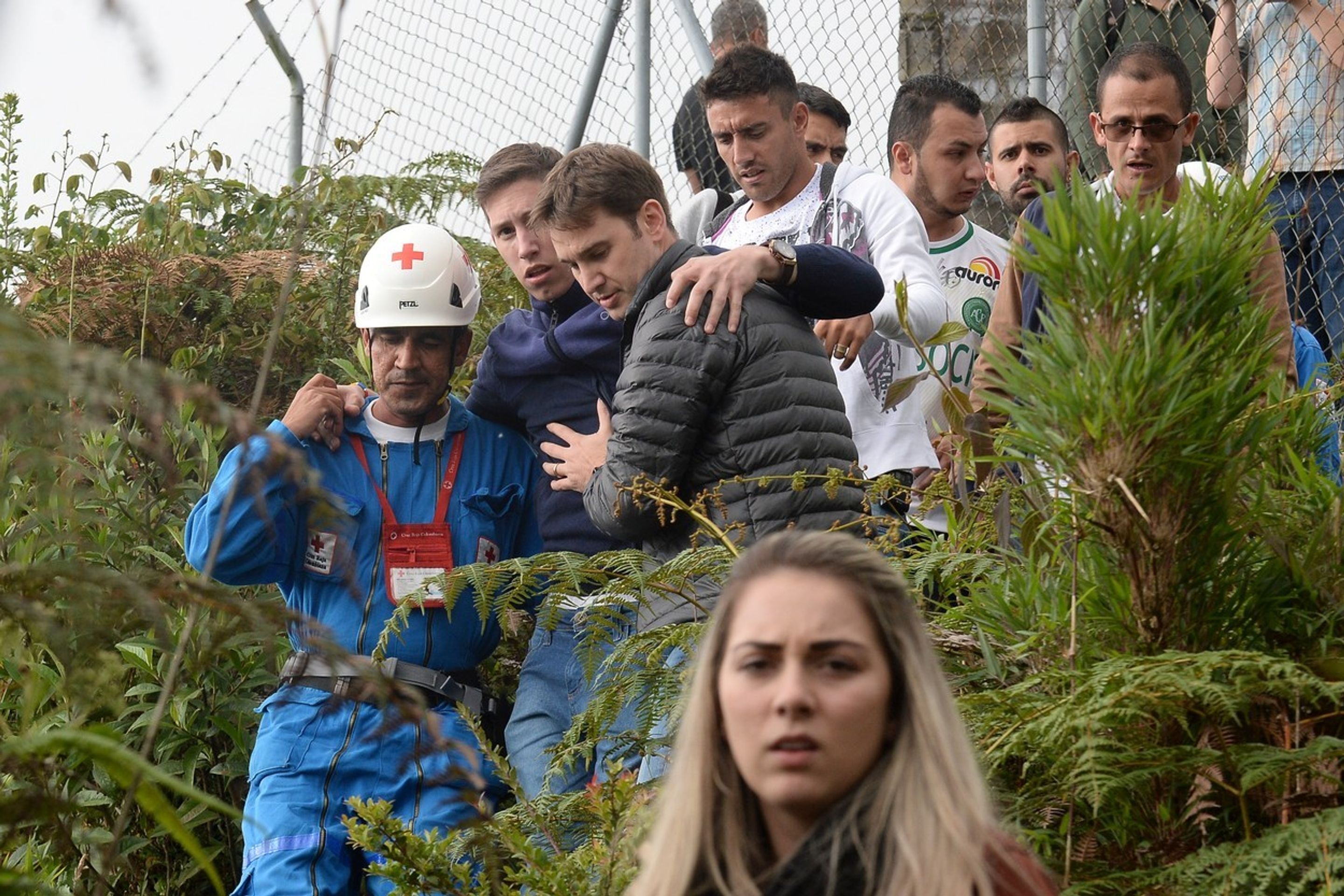 Chapecoense znovu na místě tragédie - 3 - GALERIE: Fotbalisté Chapecoense na místě tragédie (3/10)