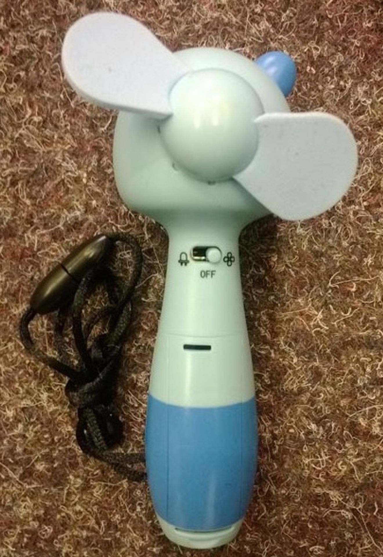SSYS ventilátor - hračka - GALERIE: Nebezpečné hračky na trhu (3/9)