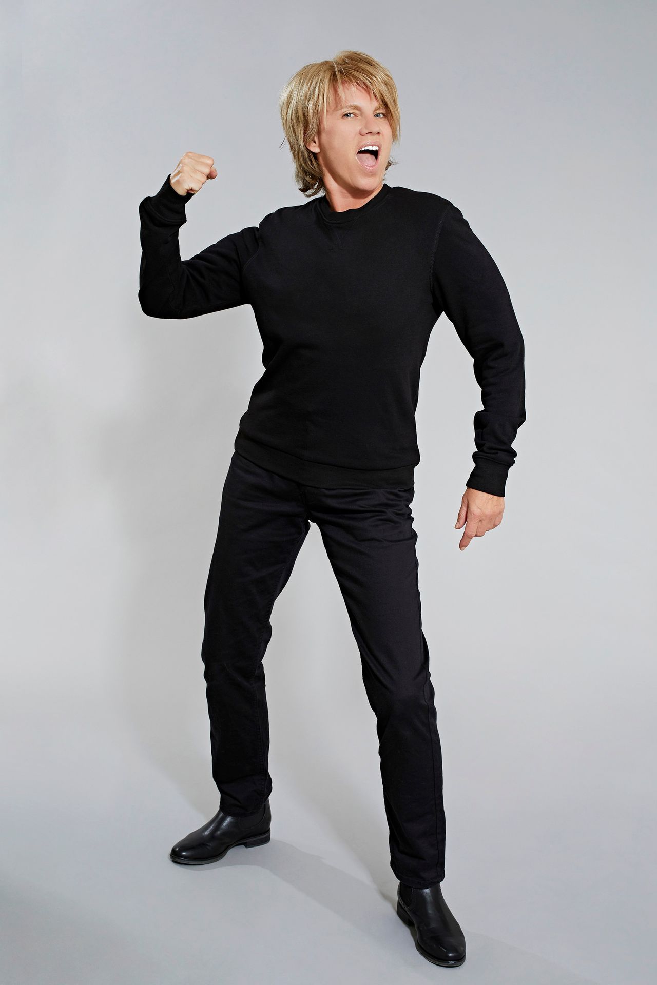 Tvoje tvář má známý hlas: Proměny 4. epizody - Leona Machálková jako Bon Jovi - GALERIE: Tvoje tvář má známý hlas: Proměny 4. epizody (1/12)