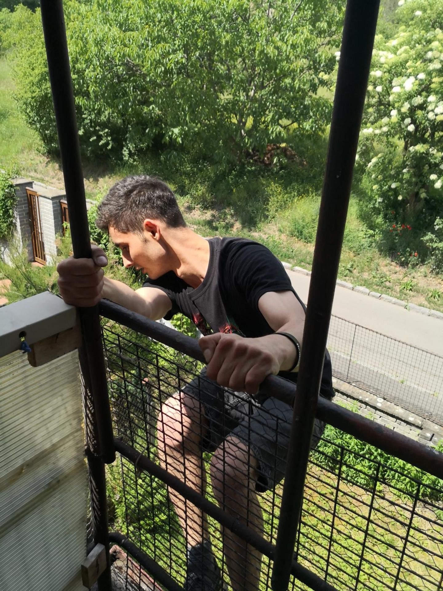 Lupiči chtěli okrást seniorku, ta je vyfotila na mobil - 4 - GALERIE: Zloději chtěli okrást důchodkyni (3/6)
