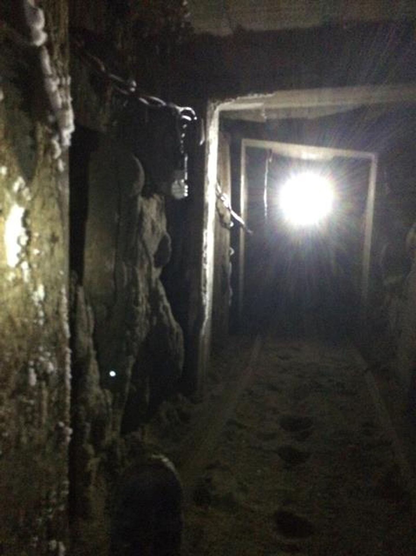 Tunel plný drog - GALERIE: Tunel plný drog (4/4)