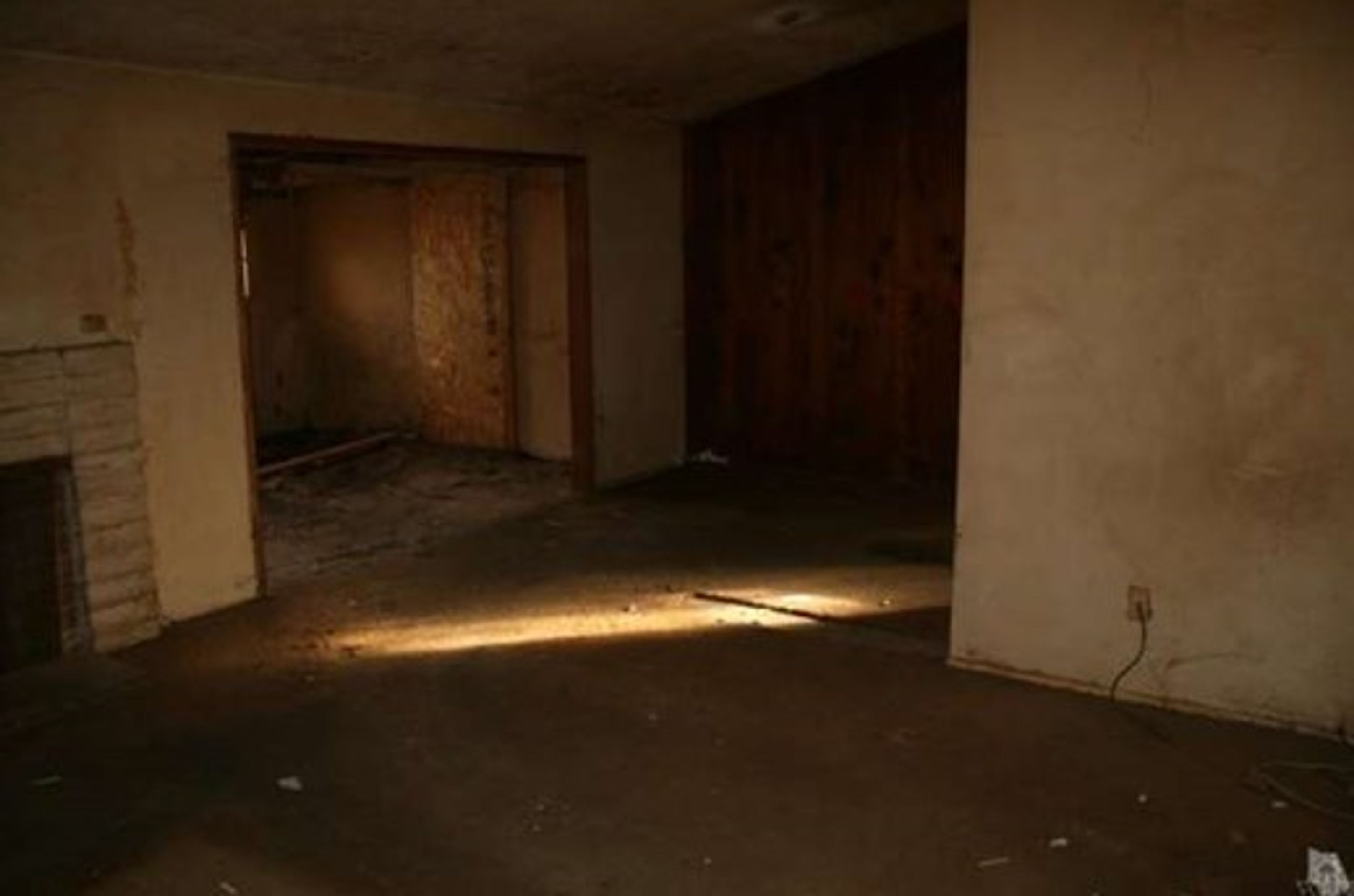 Šílený dům - 14 - GALERIE: Dům na prodej (14/17)