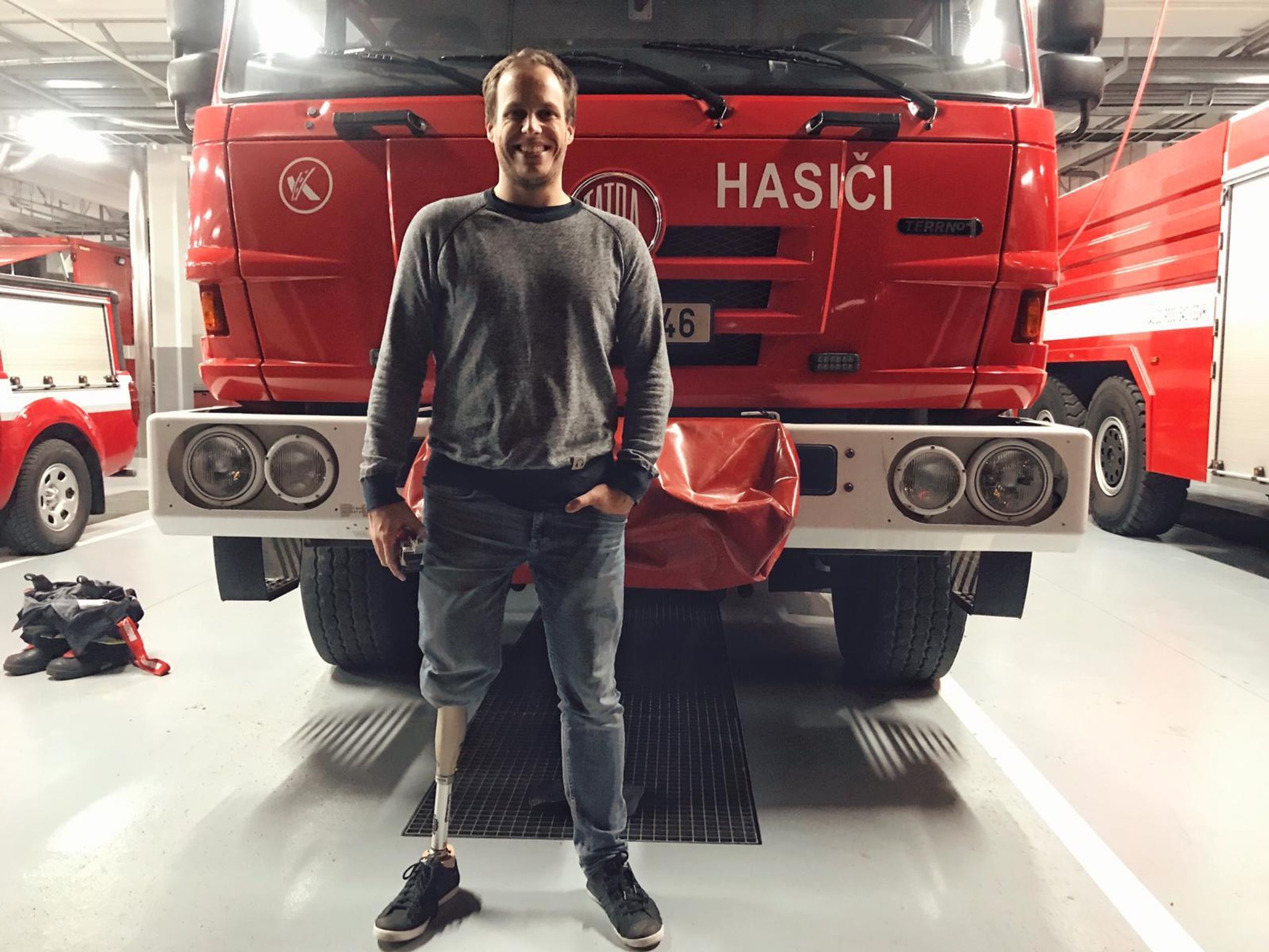 Motorkář Jirka přišel poděkovat hasičům za záchranu života - 4 - GALERIE: Motorkář Jirka přišel poděkovat hasičům za záchranu života (7/10)