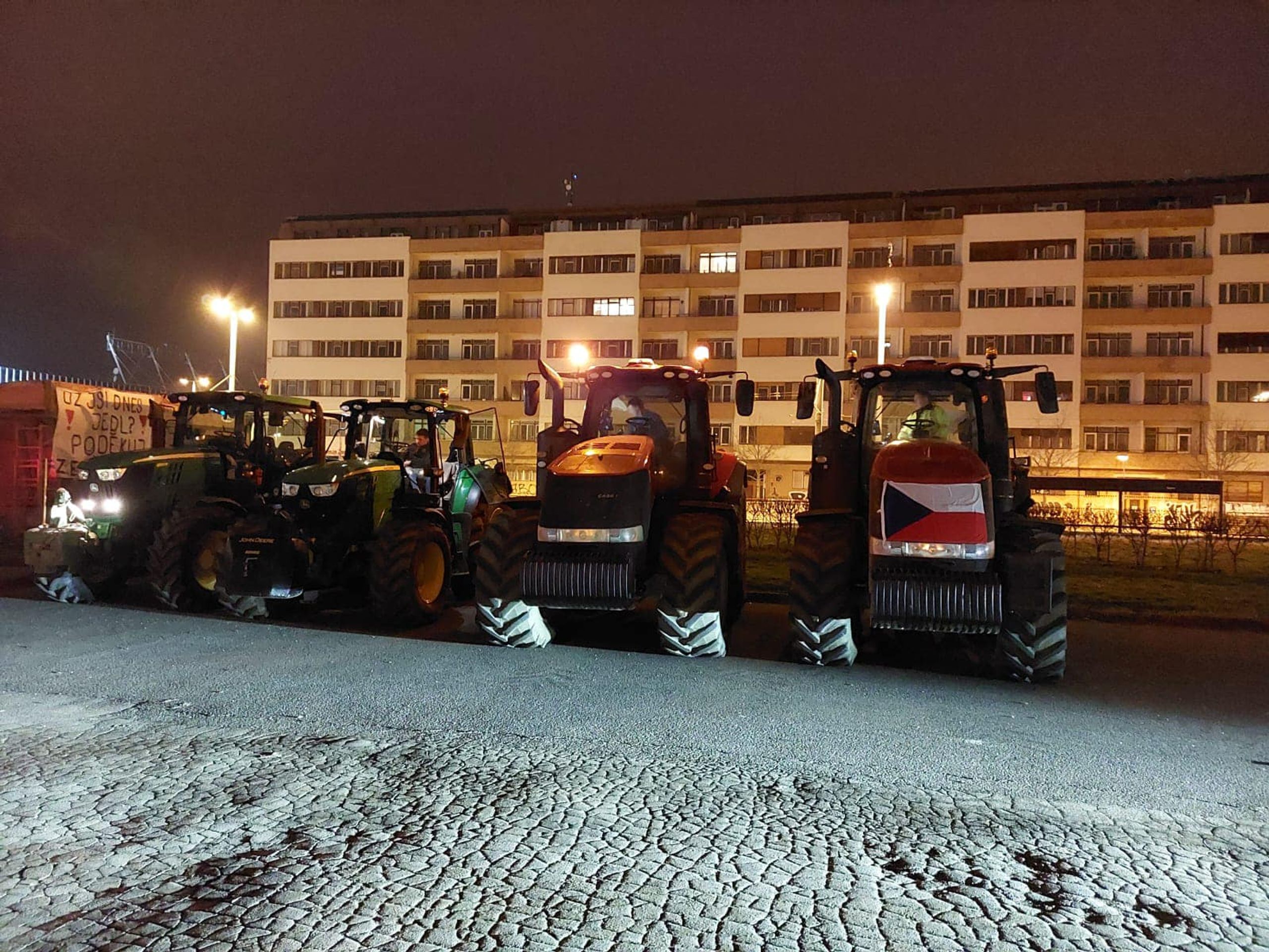 Protestující zemědělci - Protestující zemědělci v Praze (16/21)