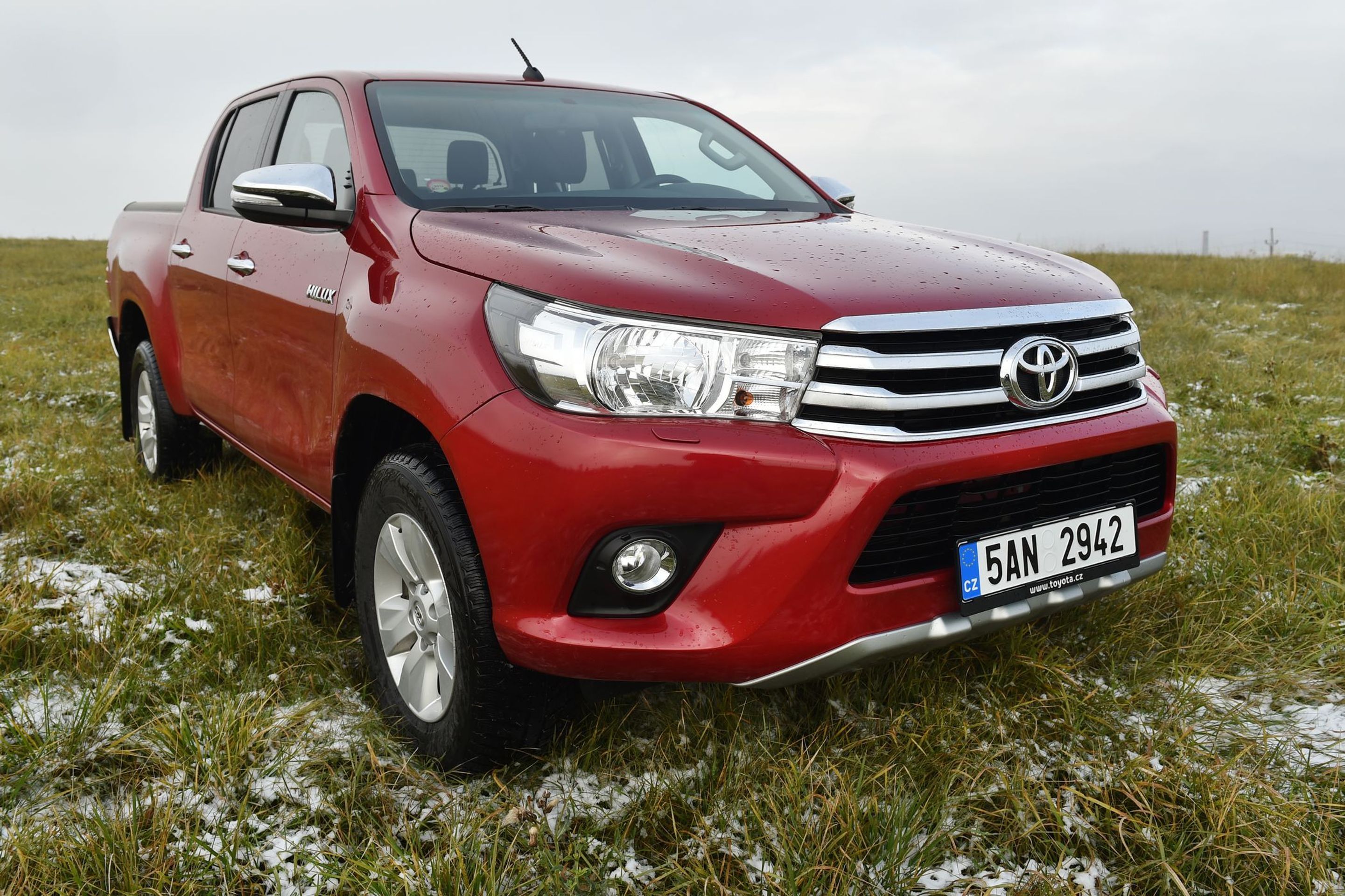Toyota Hilux - 6 - GALERIE: Toyota Hilux (5/18)