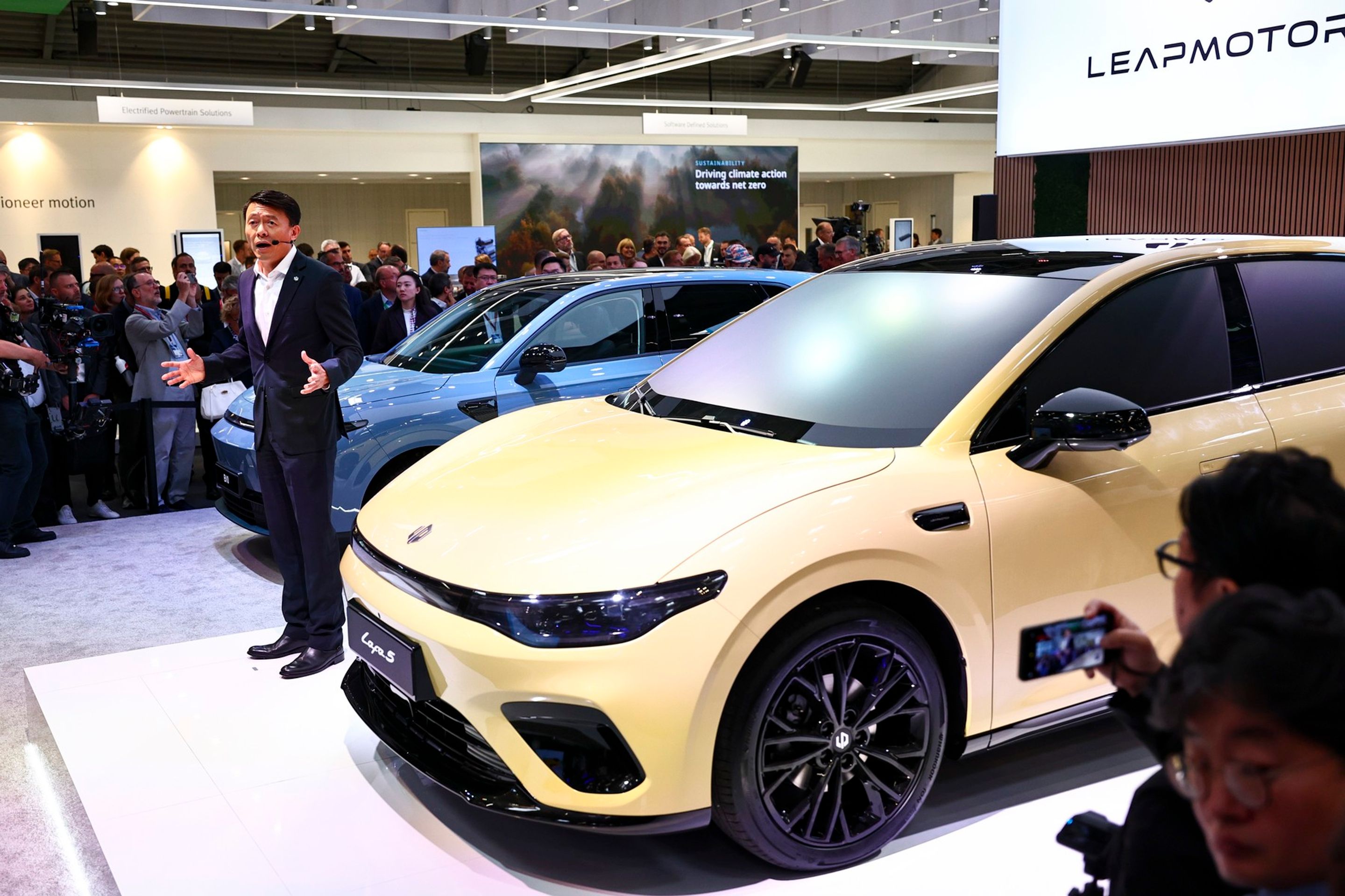 Leapmotor představil v Mnichově nový model Lafa 5 - Autosalon v Mnichově ukazuje budoucnost automobilového průmyslu (20/37)