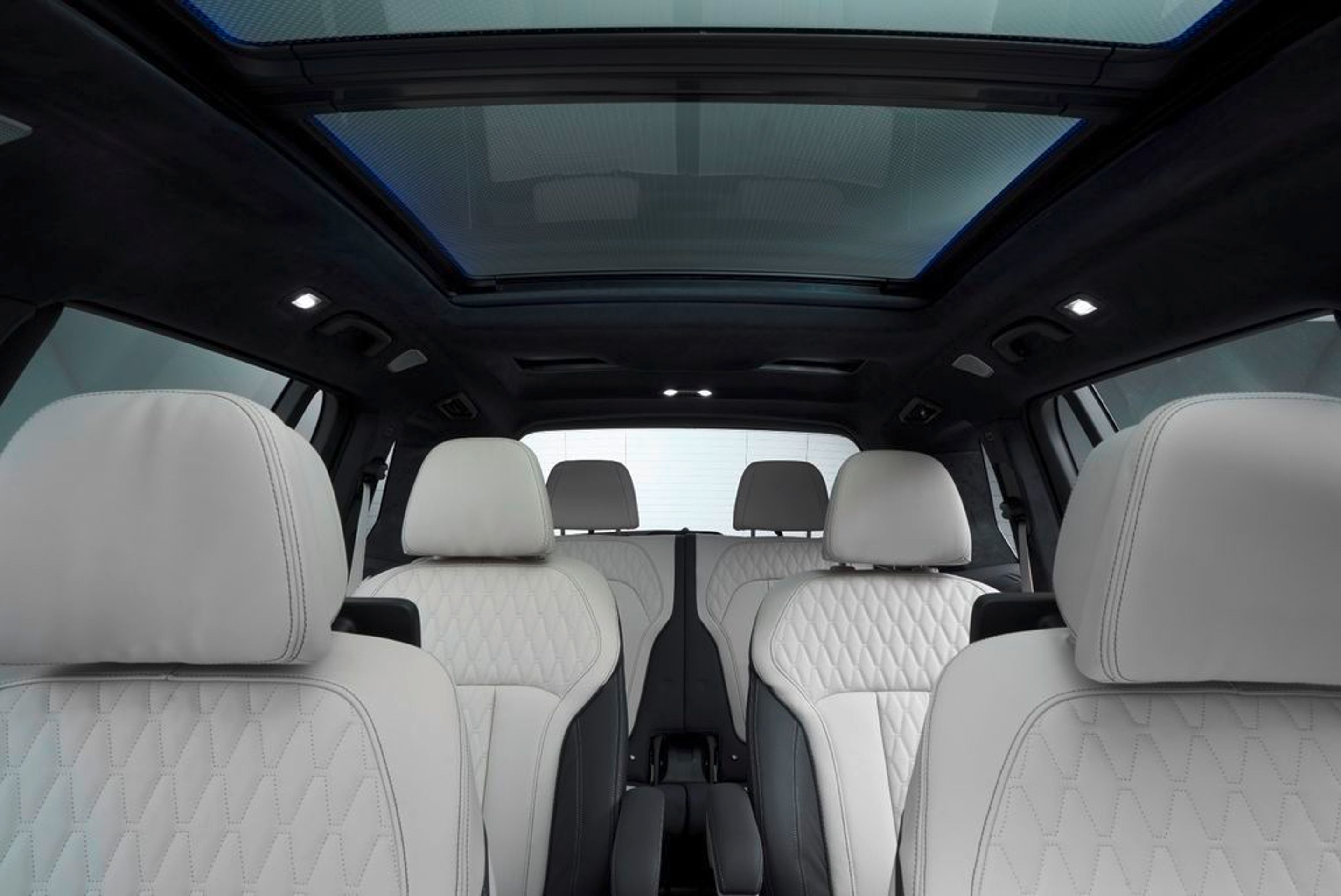 BMW X7 - 16 - Fotogalerie: Kolosální BMW X7 (2/24)