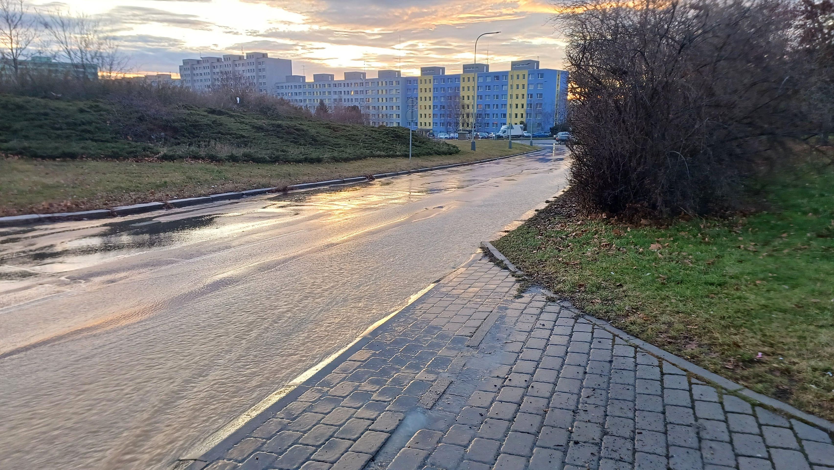 Zaplavená ulice U Modré školy - Zaplavená ulice U Modré školy (10/10)