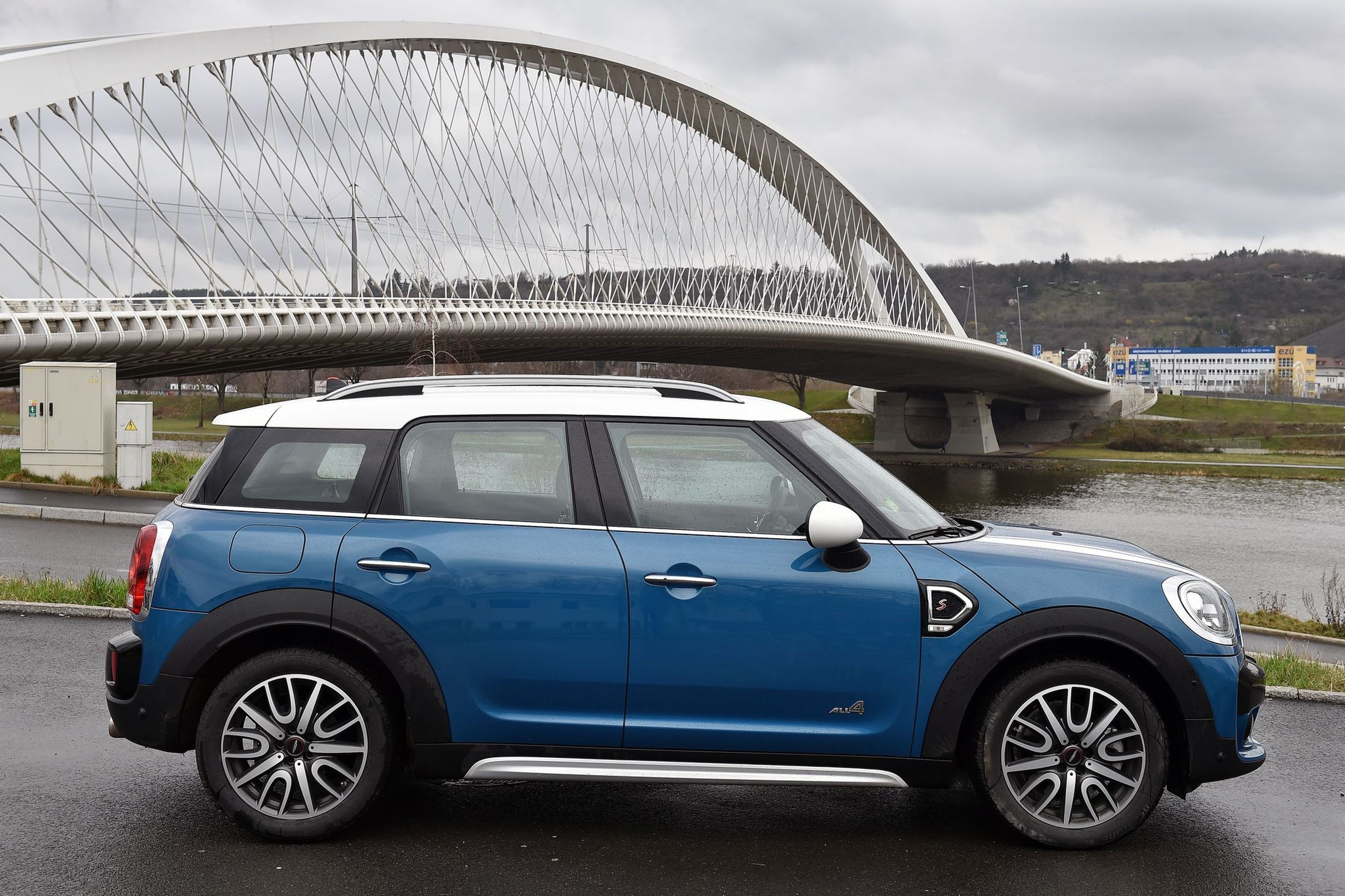 Mini Cooper Countryman - 12 - GALERIE: Mini Cooper Countryman (3/13)