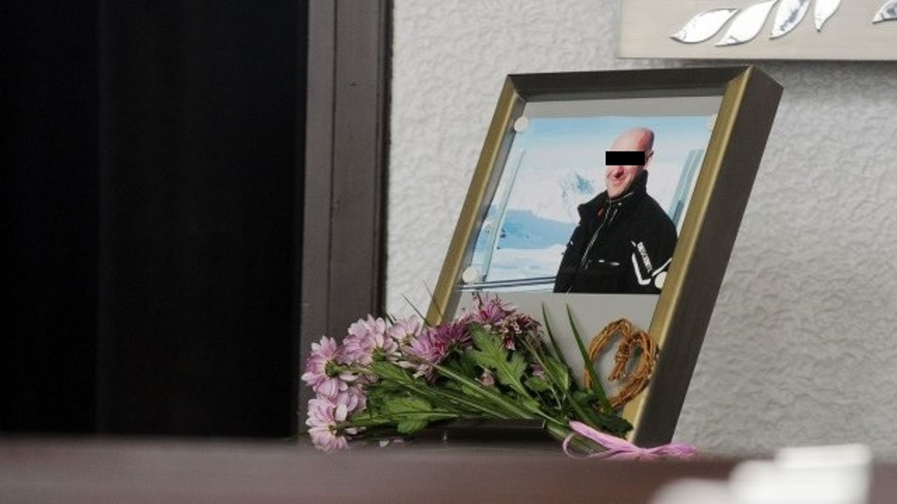 Pohřeb šéfa Albixonu - Pohřeb ředitele Jana B. (10/10)