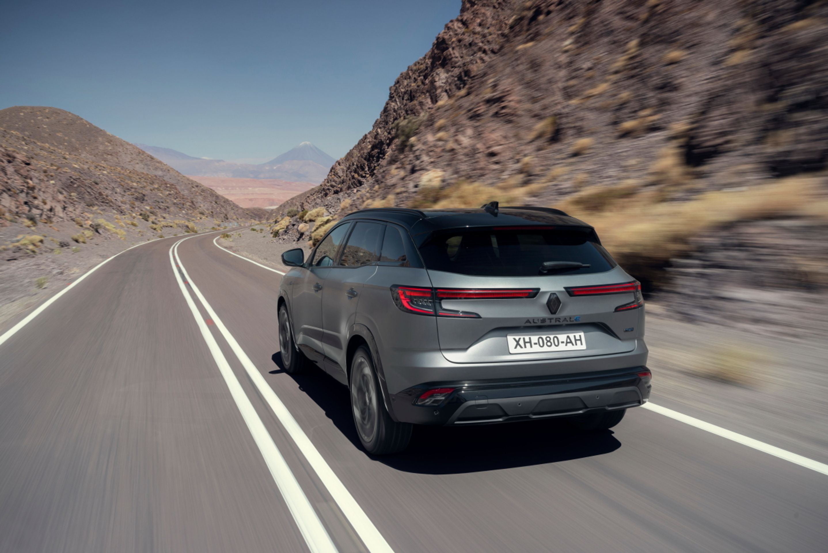 Renault Austral - Renault představil kompaktní SUV Austral (12/16)