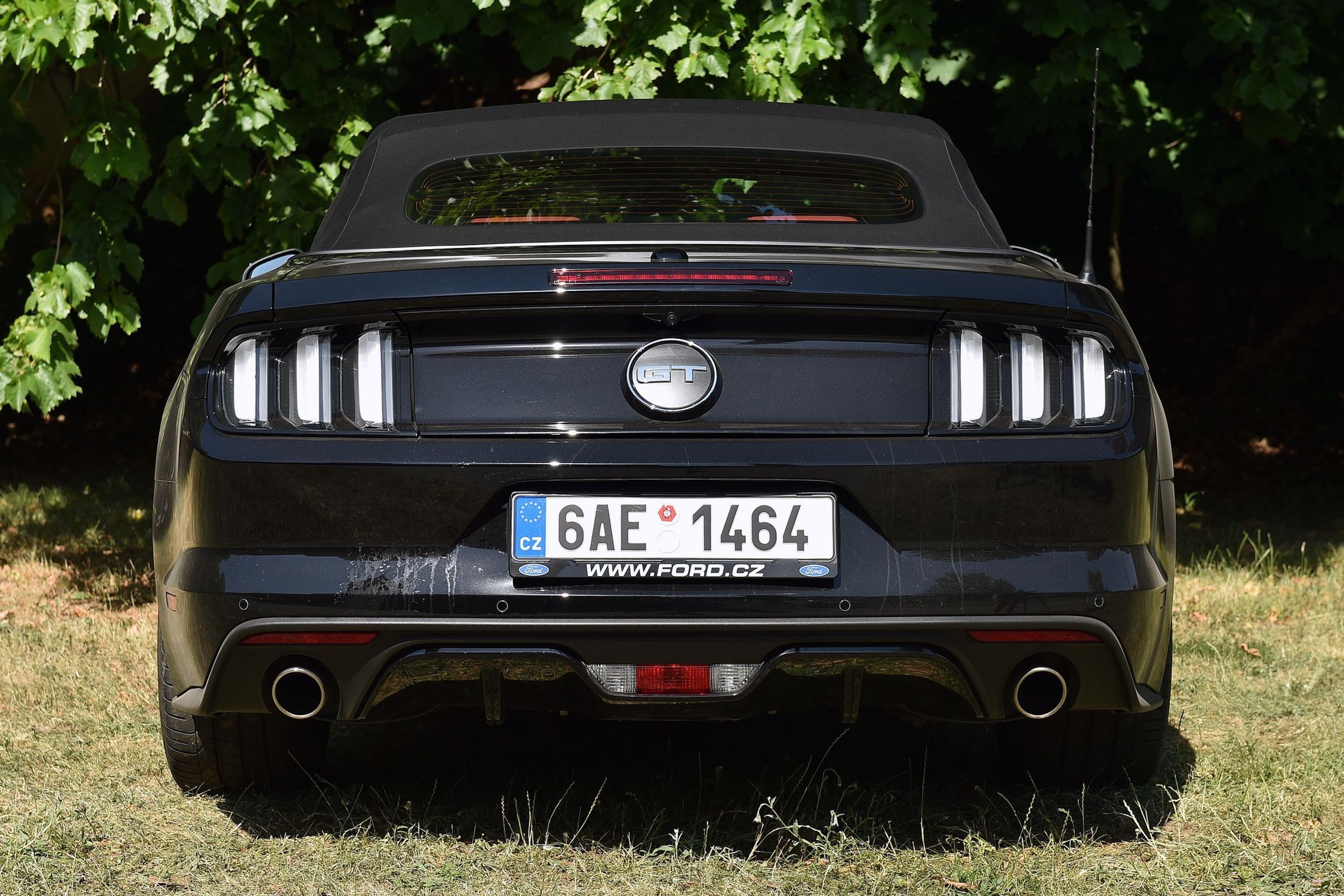Ford Mustang 5.0 V8 GT Convertible - 2 - GALERIE: Ford Mustang GT Convertible (10/13)