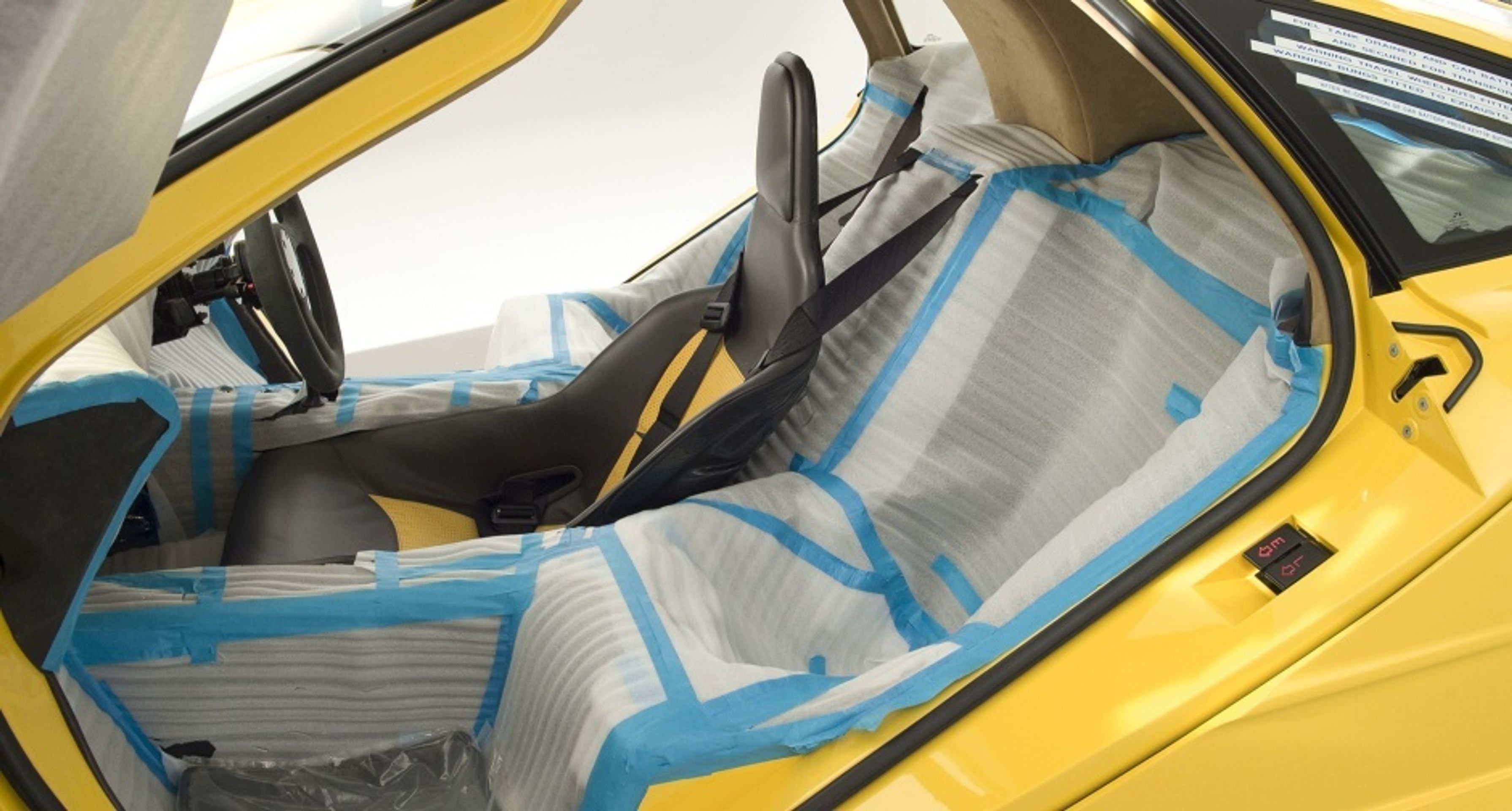 McLaren - 34 - FOTOGALERIE: Ještě nevybalený McLaren F1 na prodej (5/19)