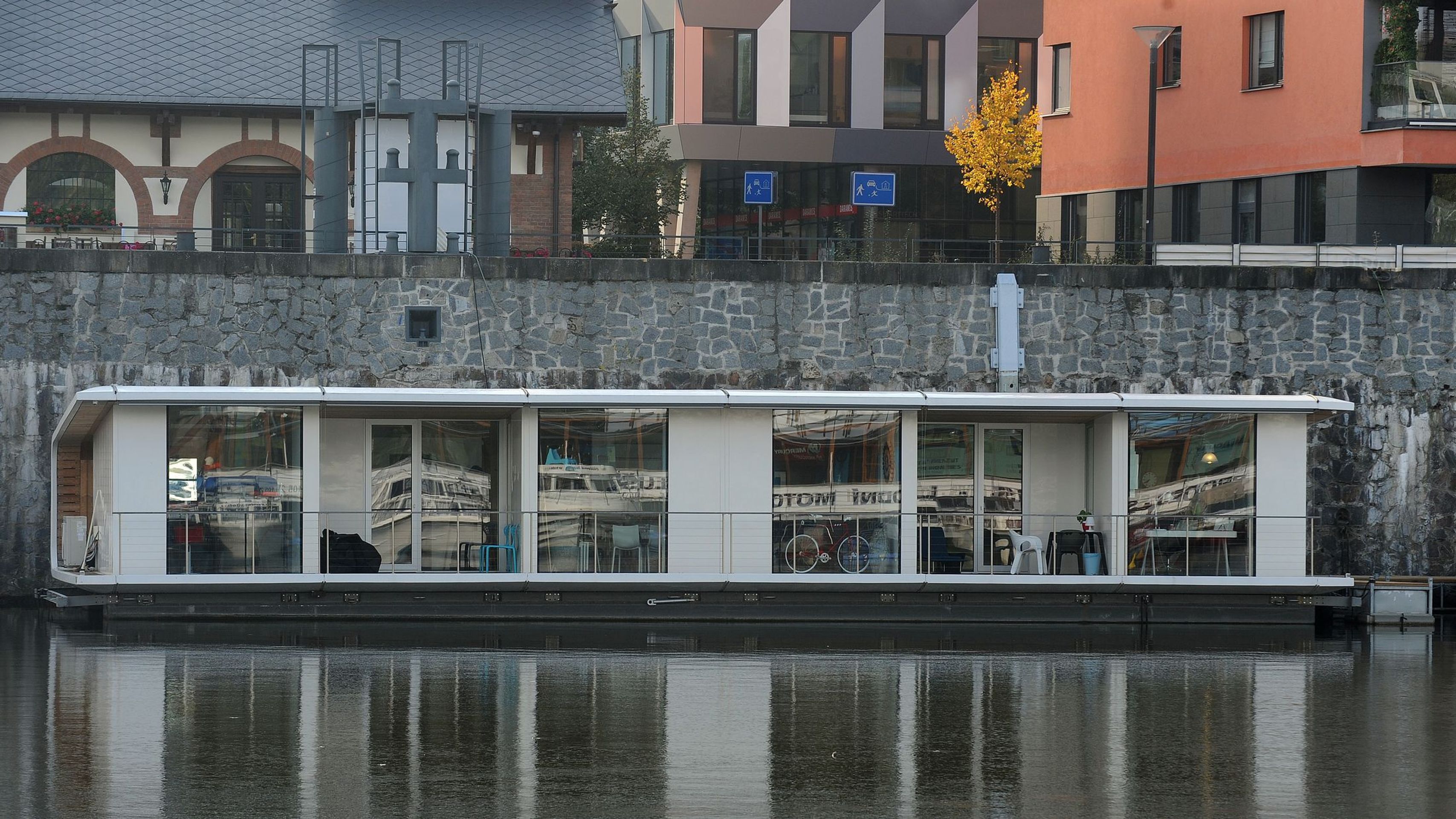 Hausbót Port X - 22 - GALERIE: Luxusní hausbót na Vltavě (3/23)