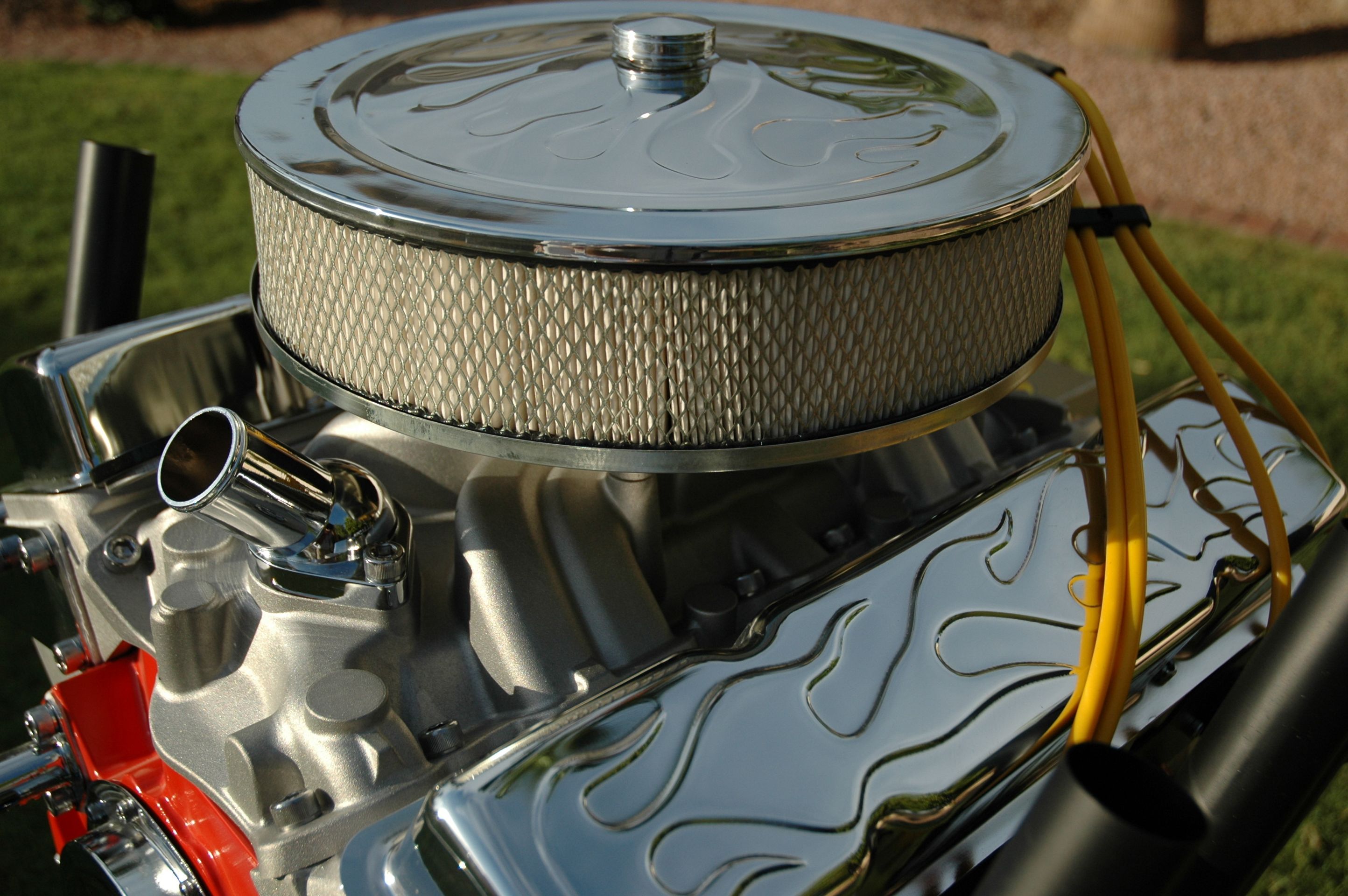 gril - 10 - GALERIE: Hot Rod Grills V8 (9/9)