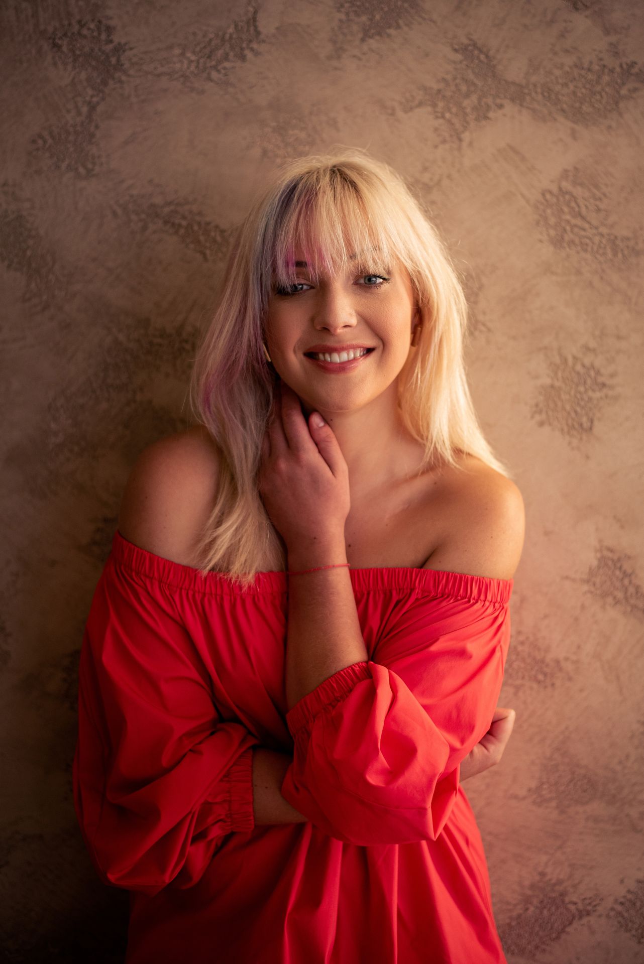Anna Julie Slováčková - Nebýt na to sama (1/14)