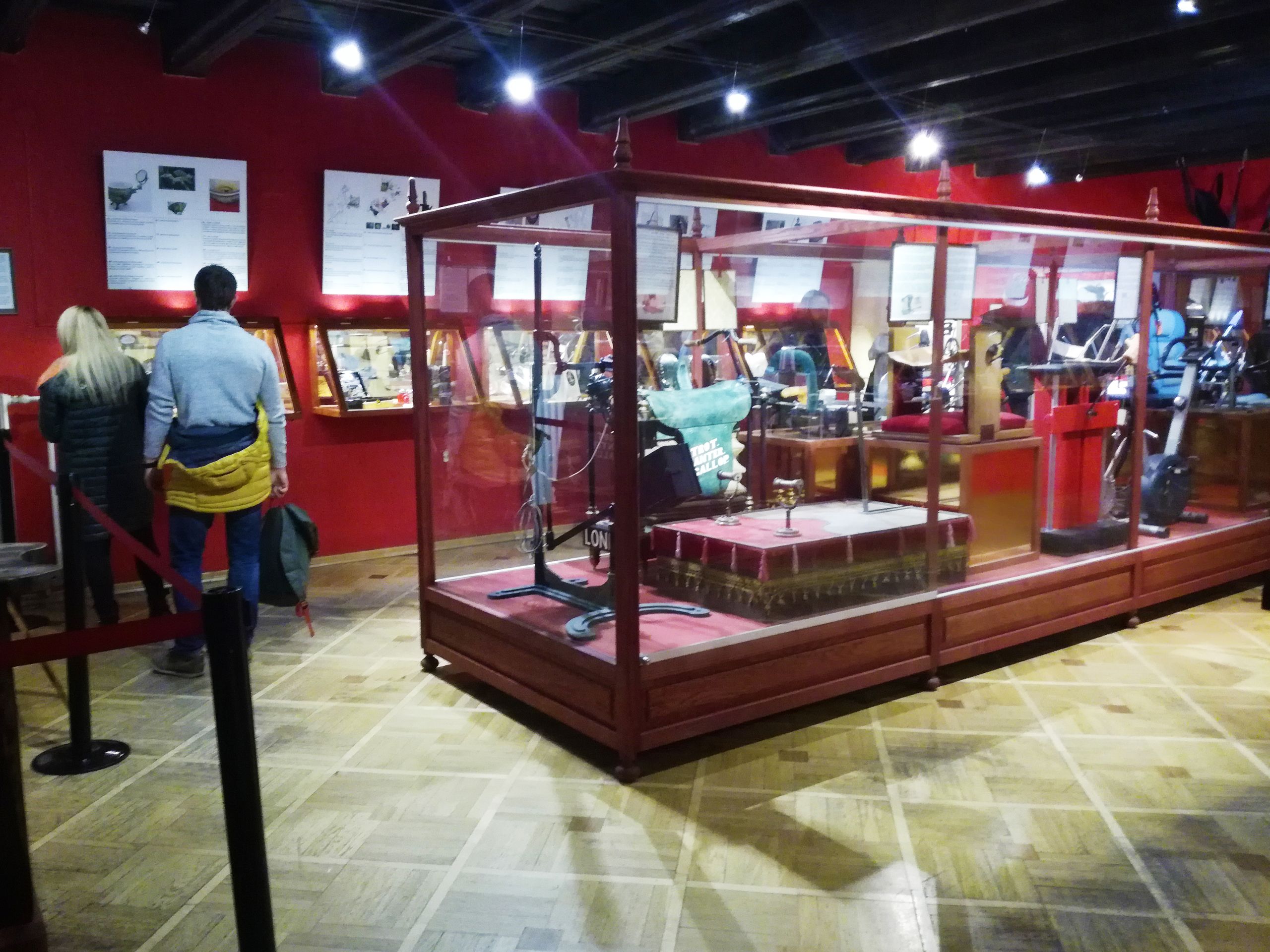 Sex Machines Museum - 16 - GALERIE: Sex Machines Museum (16/22)
