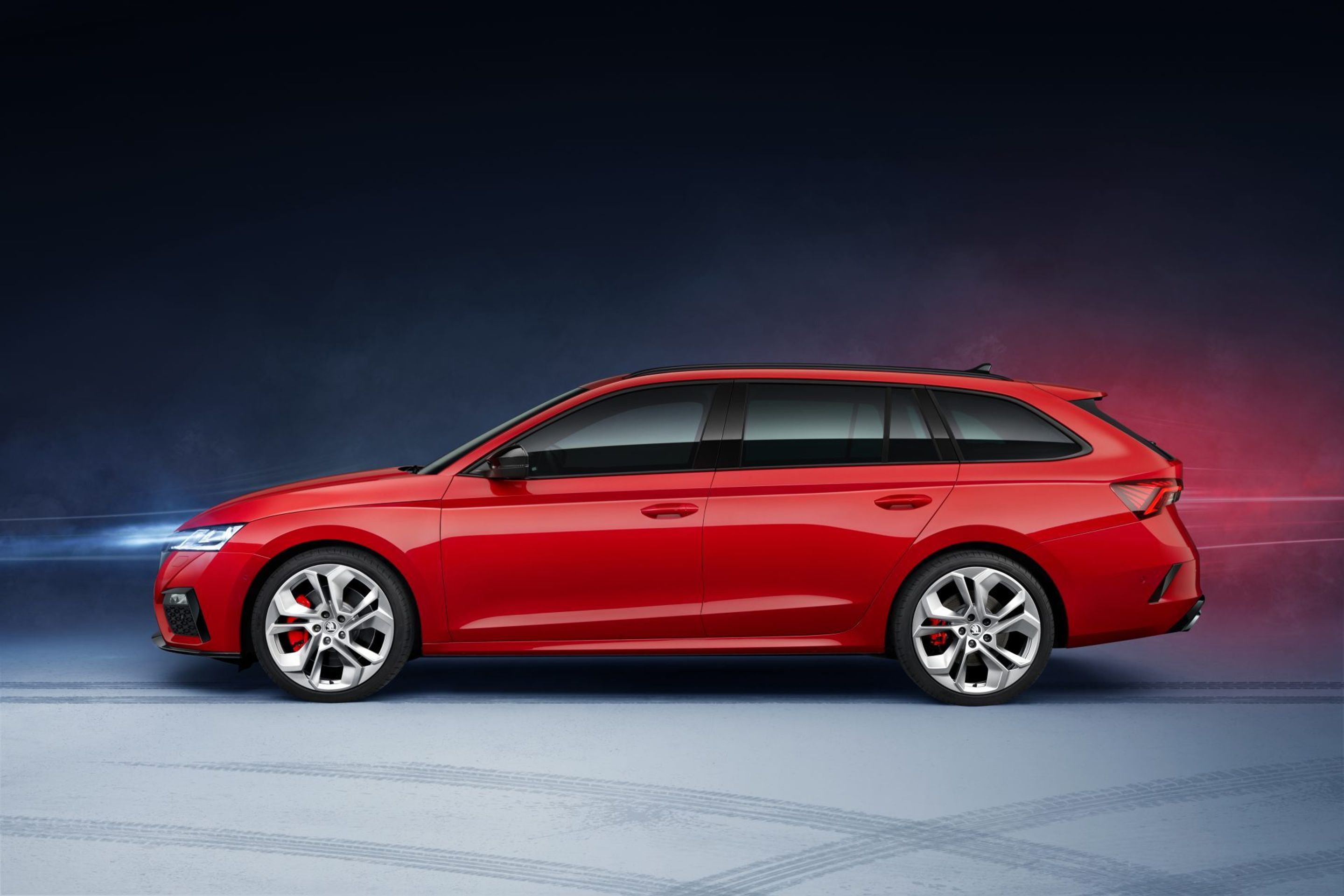 Škoda Octavia RS - 35 - Fotogalerie: Tohle je populární RS, vrcholná sportovní verze nové Octavie (15/24)