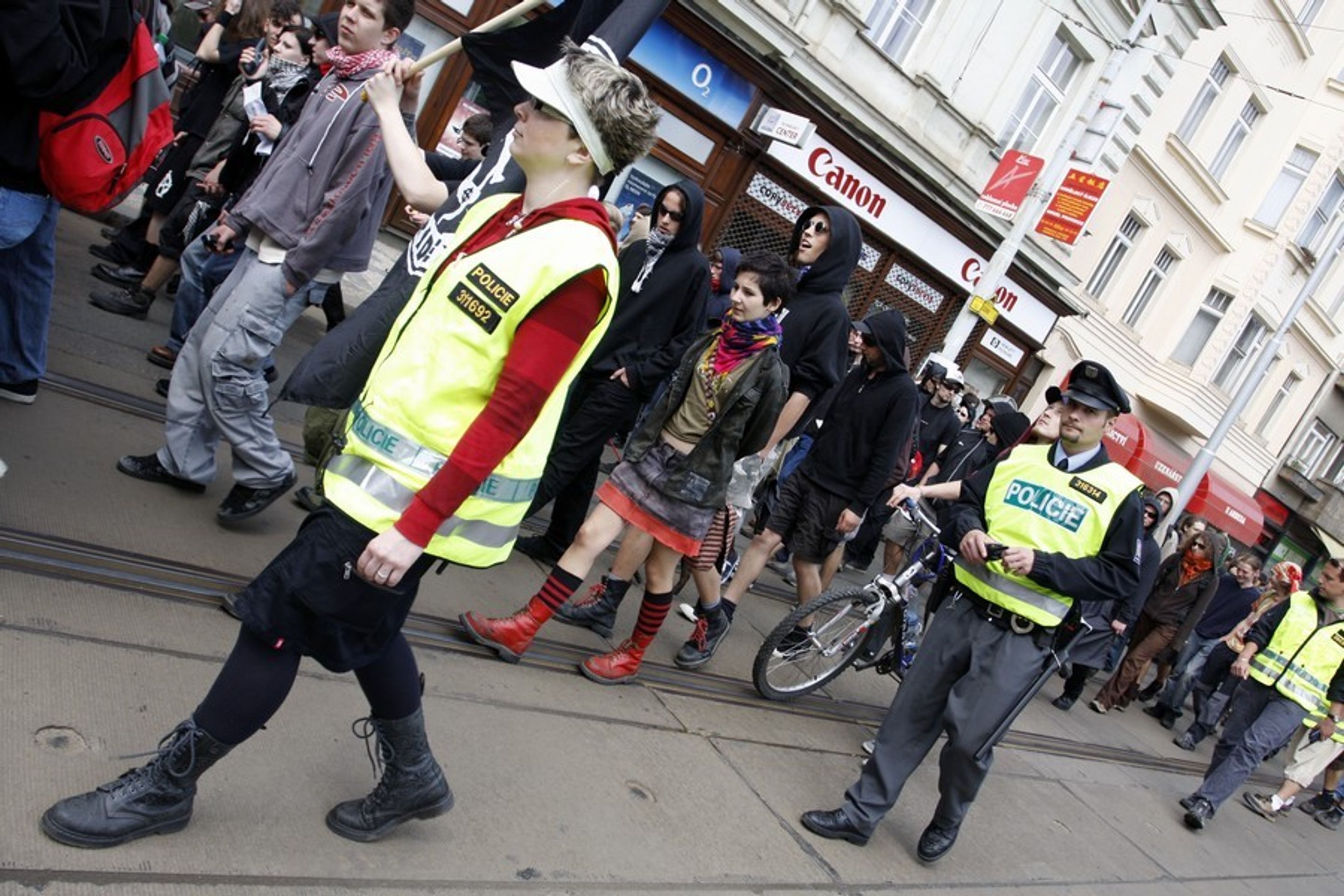 Anarchisti - GALERIE: Anarchisti (11/12)
